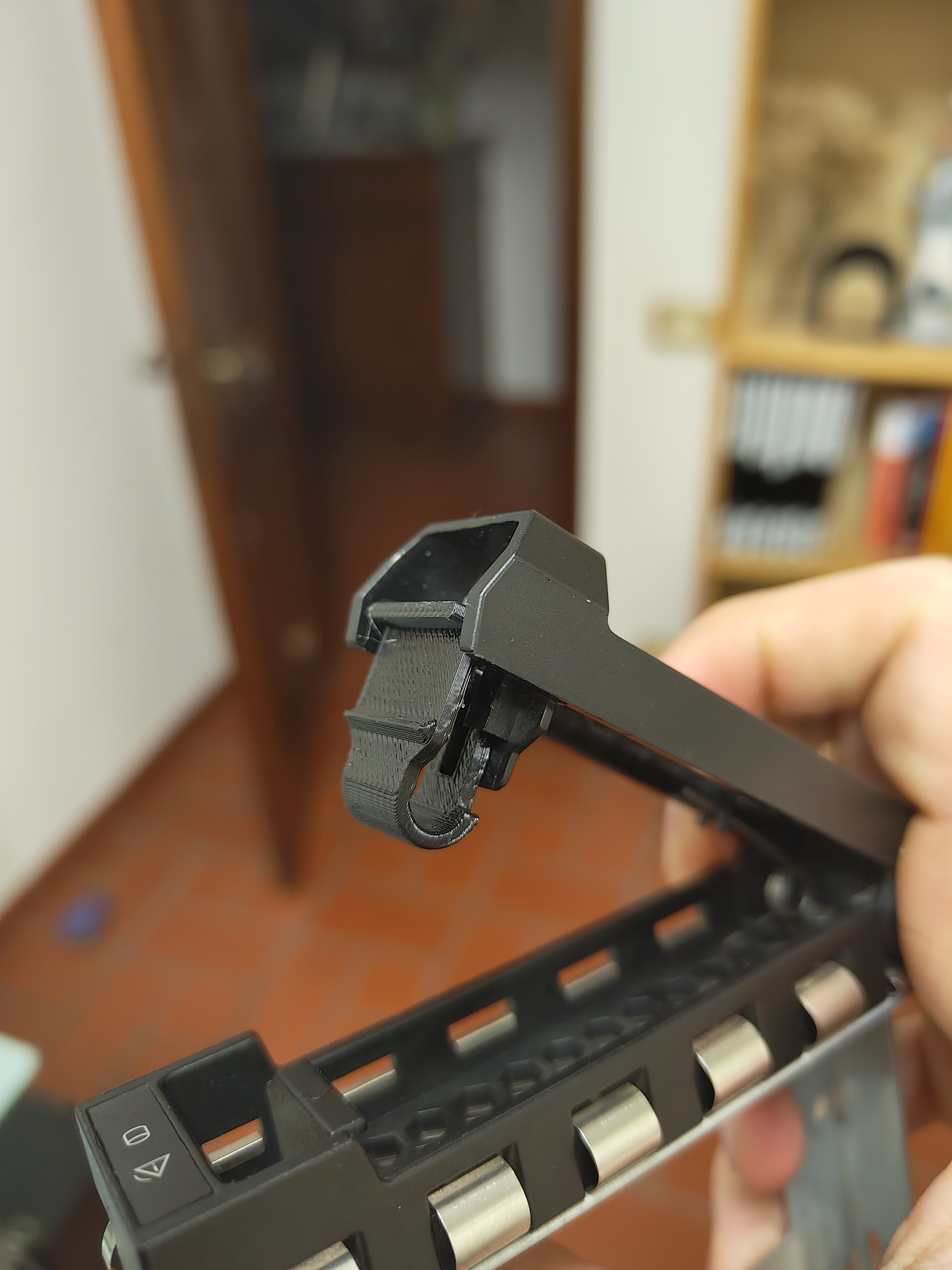 Fujitsu A3C40152045 HDD Tray - Replacement clip