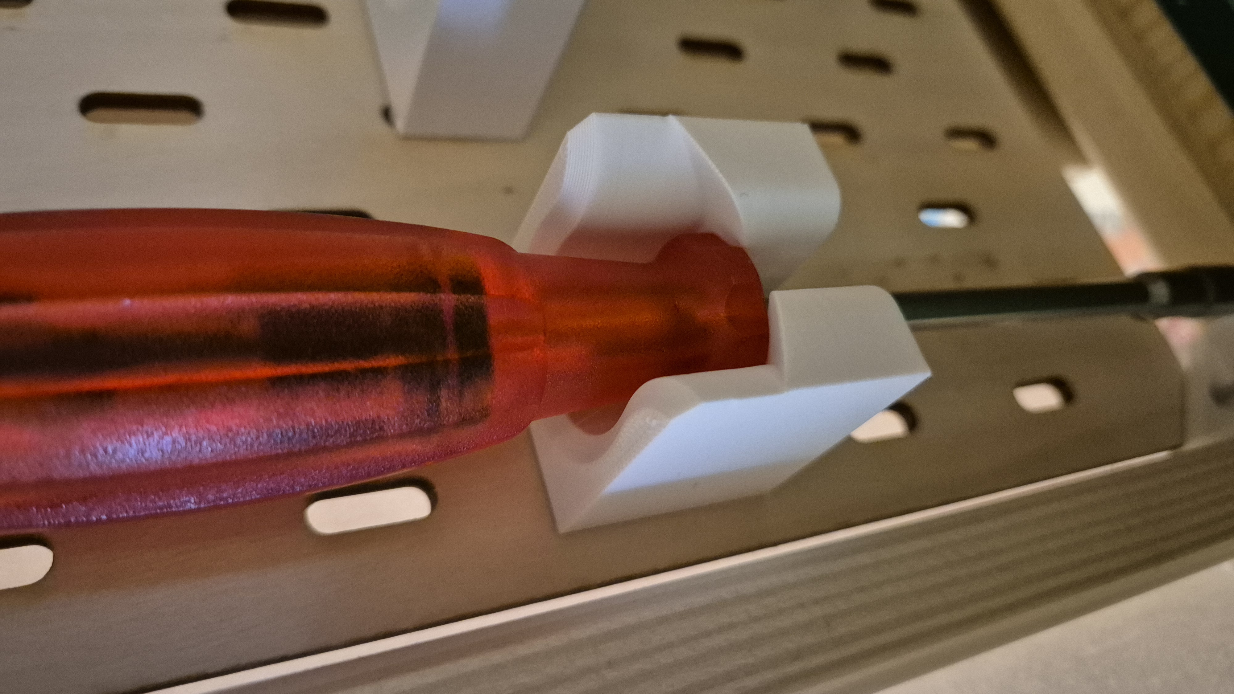 SKÅDIS Screwdriver Holder – Swiss Tools — miniatura 3