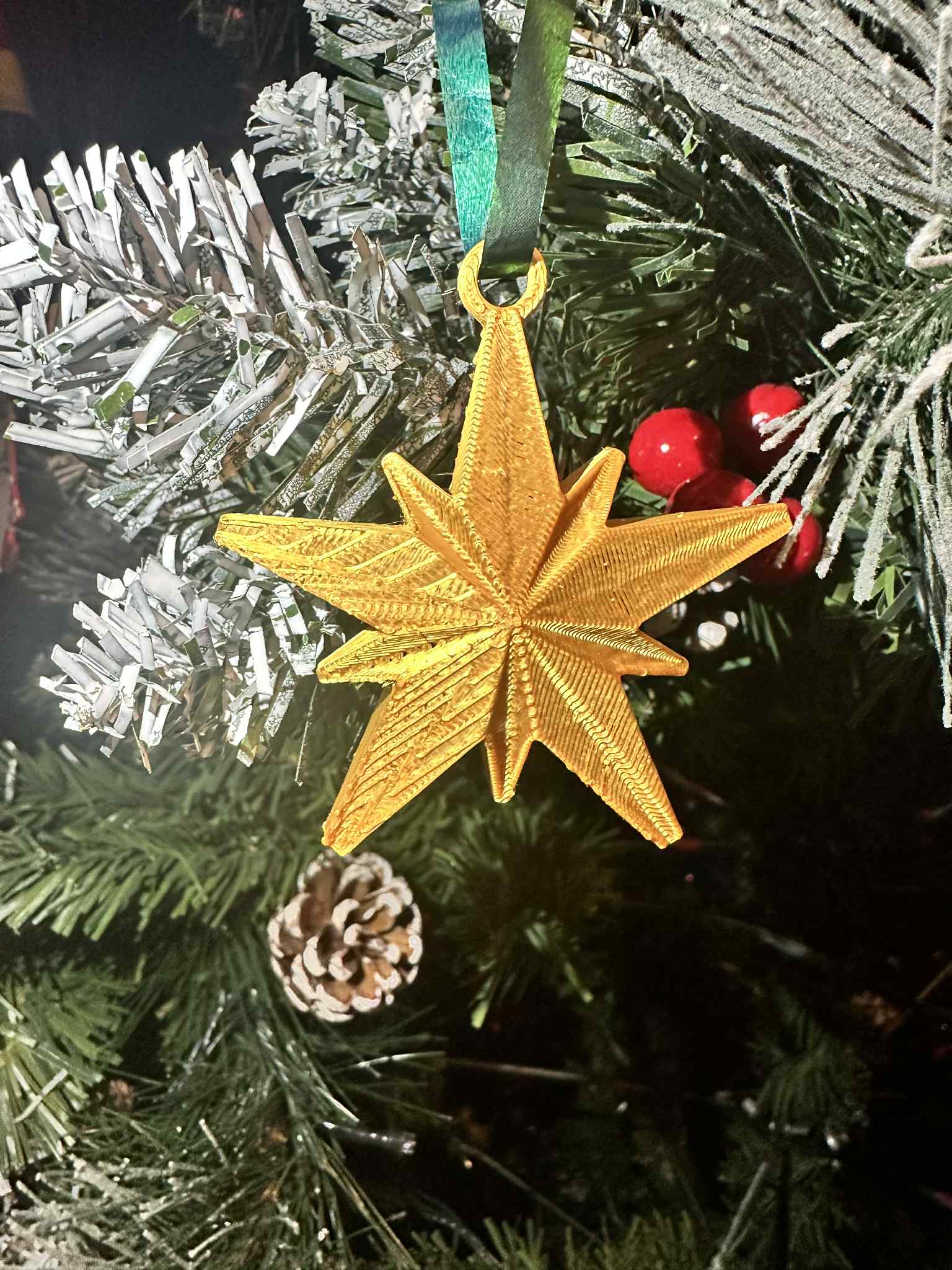10-Arm Full Star Christmas Hanging Bauble