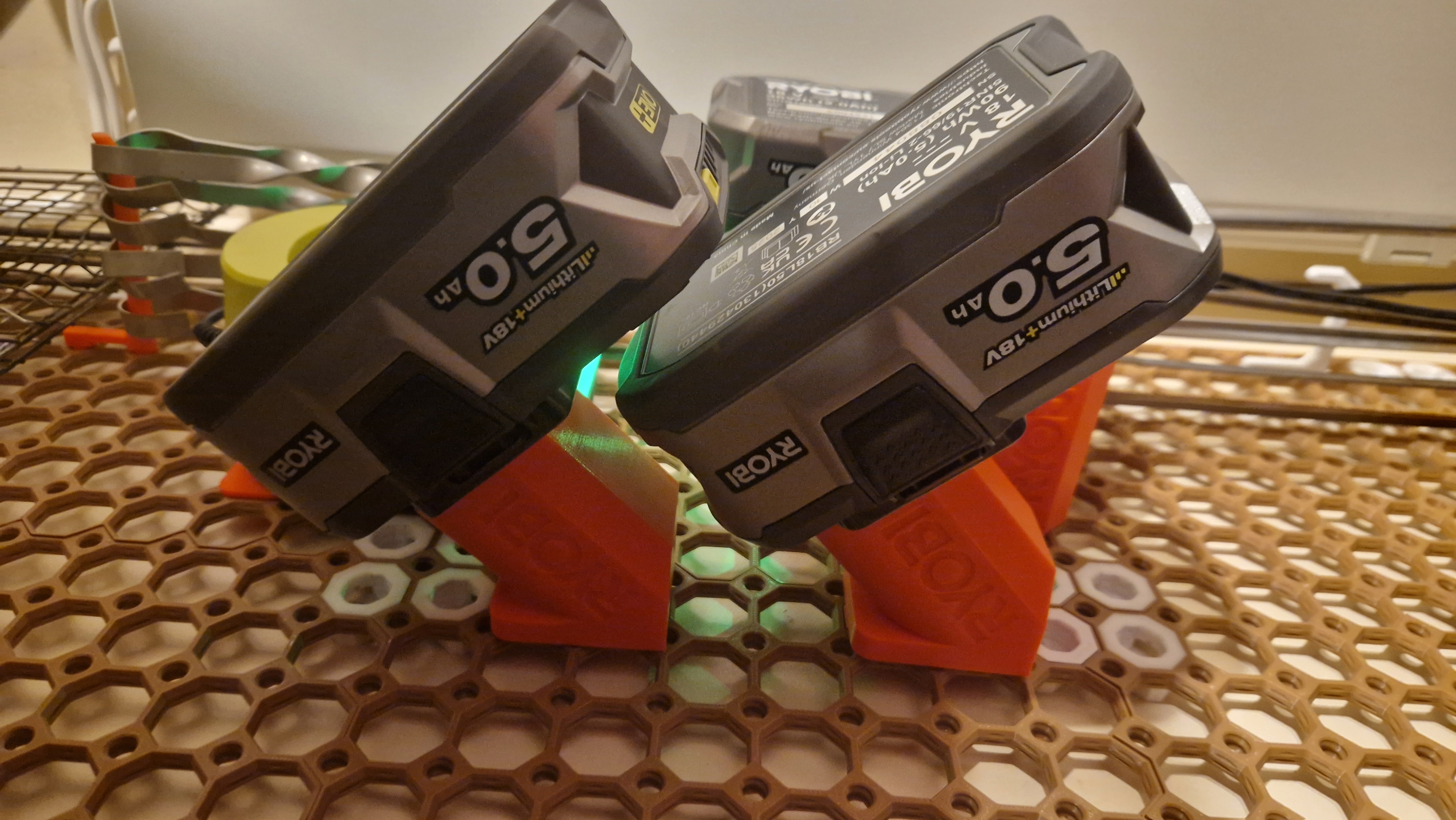 Ryobi Battery Holder For Multiboard (Lite Multipoint Rail)