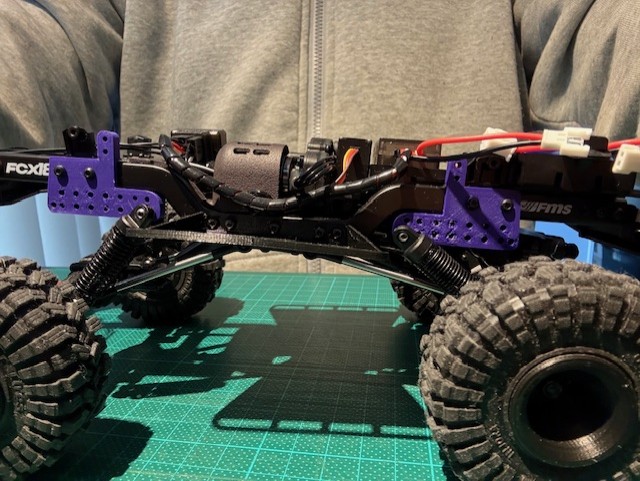 FMS FCX18 Shock tower/keys