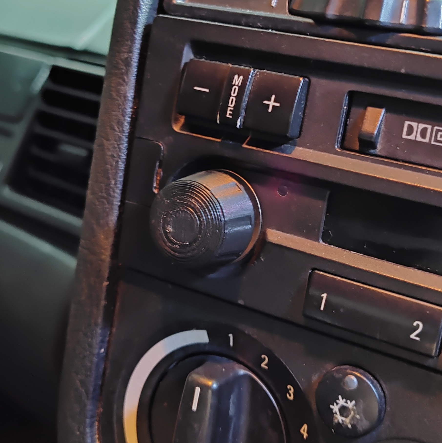 BMW CD43 Volume Knob