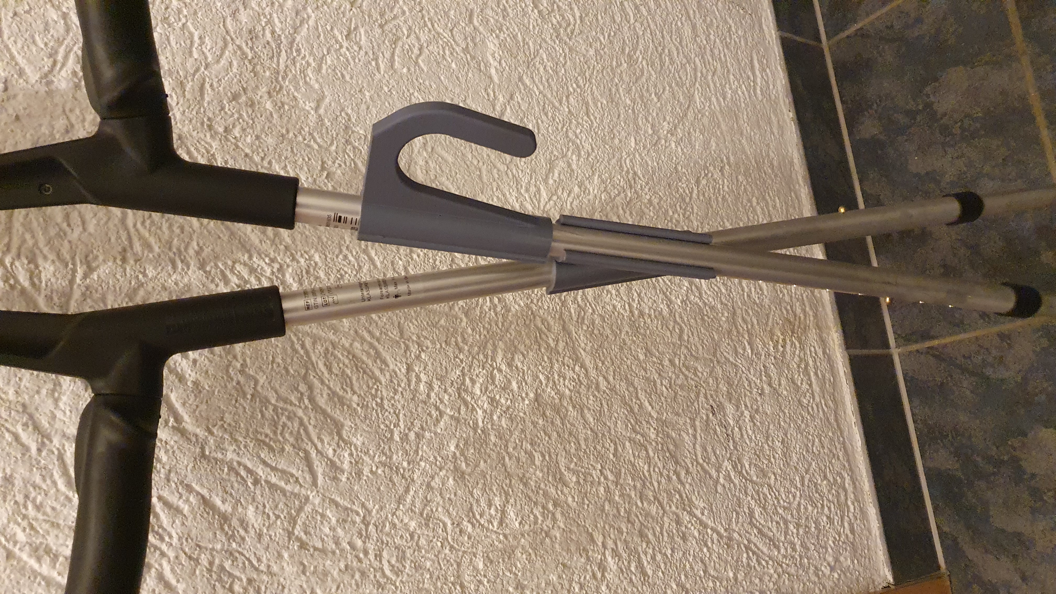 crutch helpers