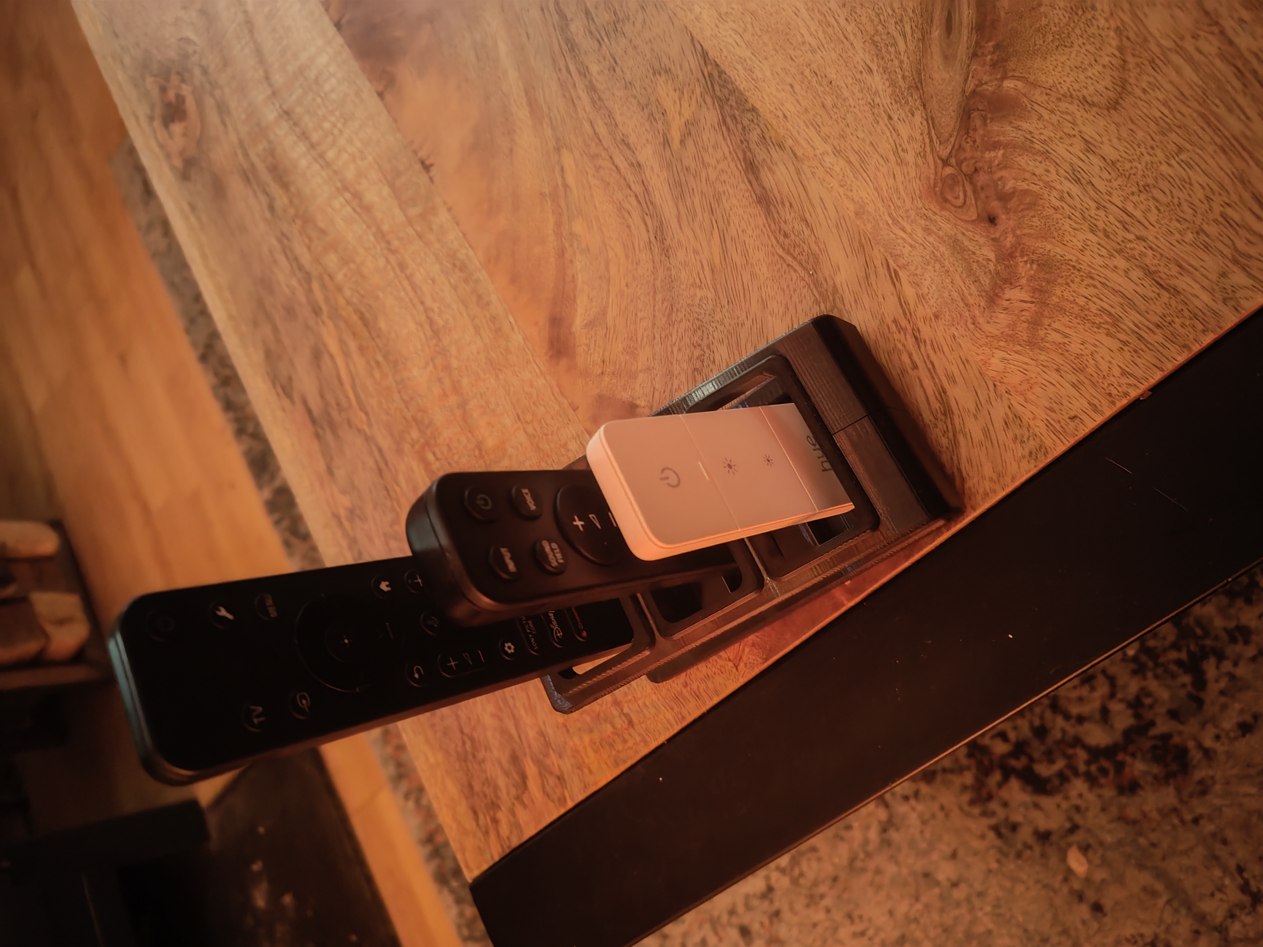 Depot ⬝ Remote Holder Split Print
