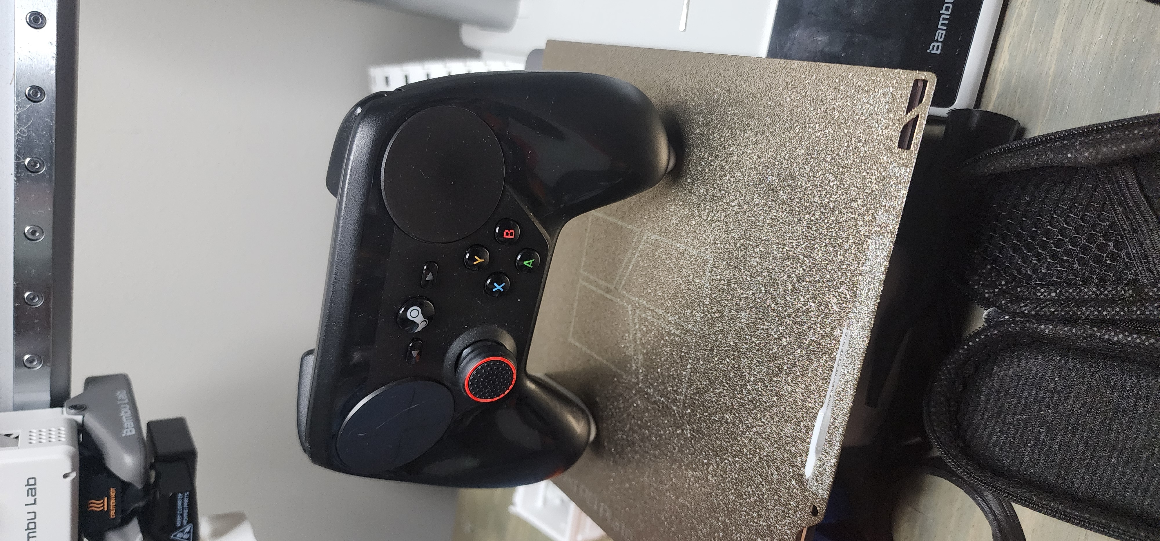 Steam Controller Invisible Stand — thumbnail 4