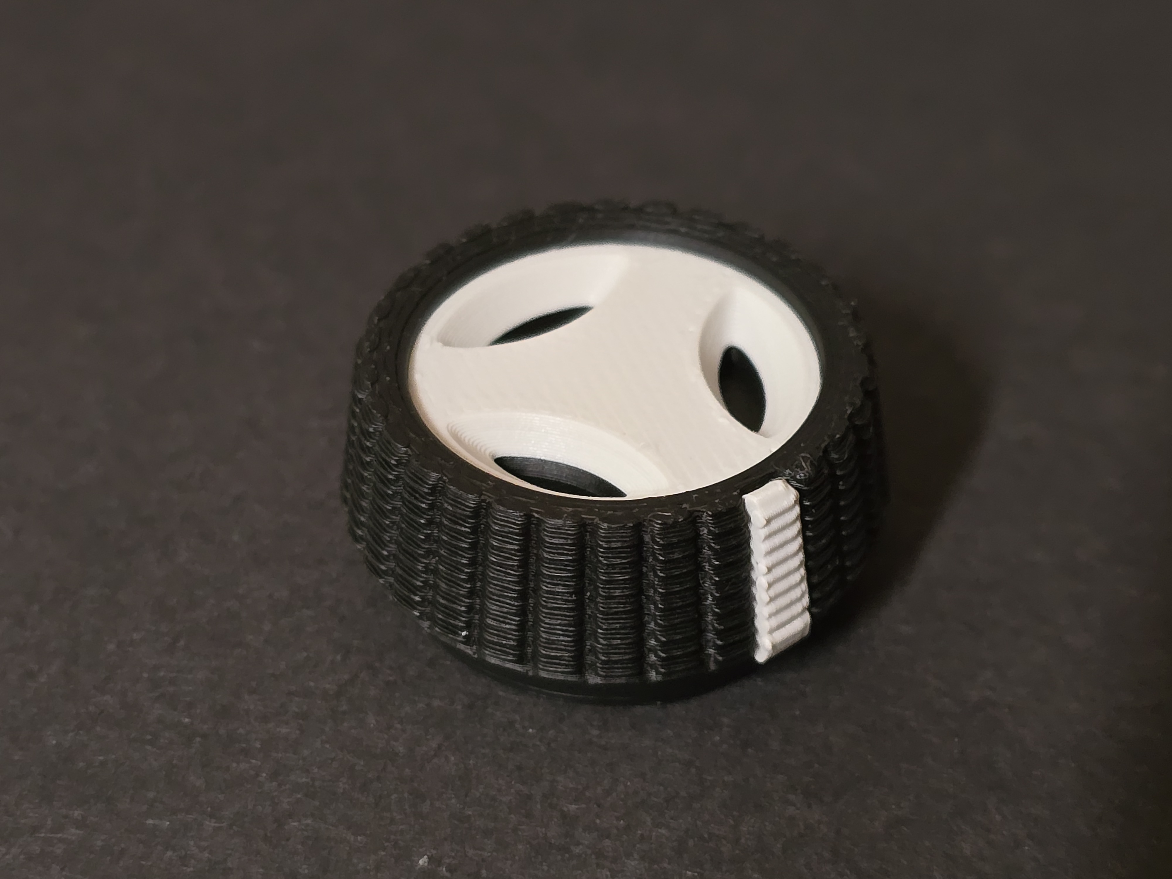 Hercules DJ knob - SAAB 900 rim