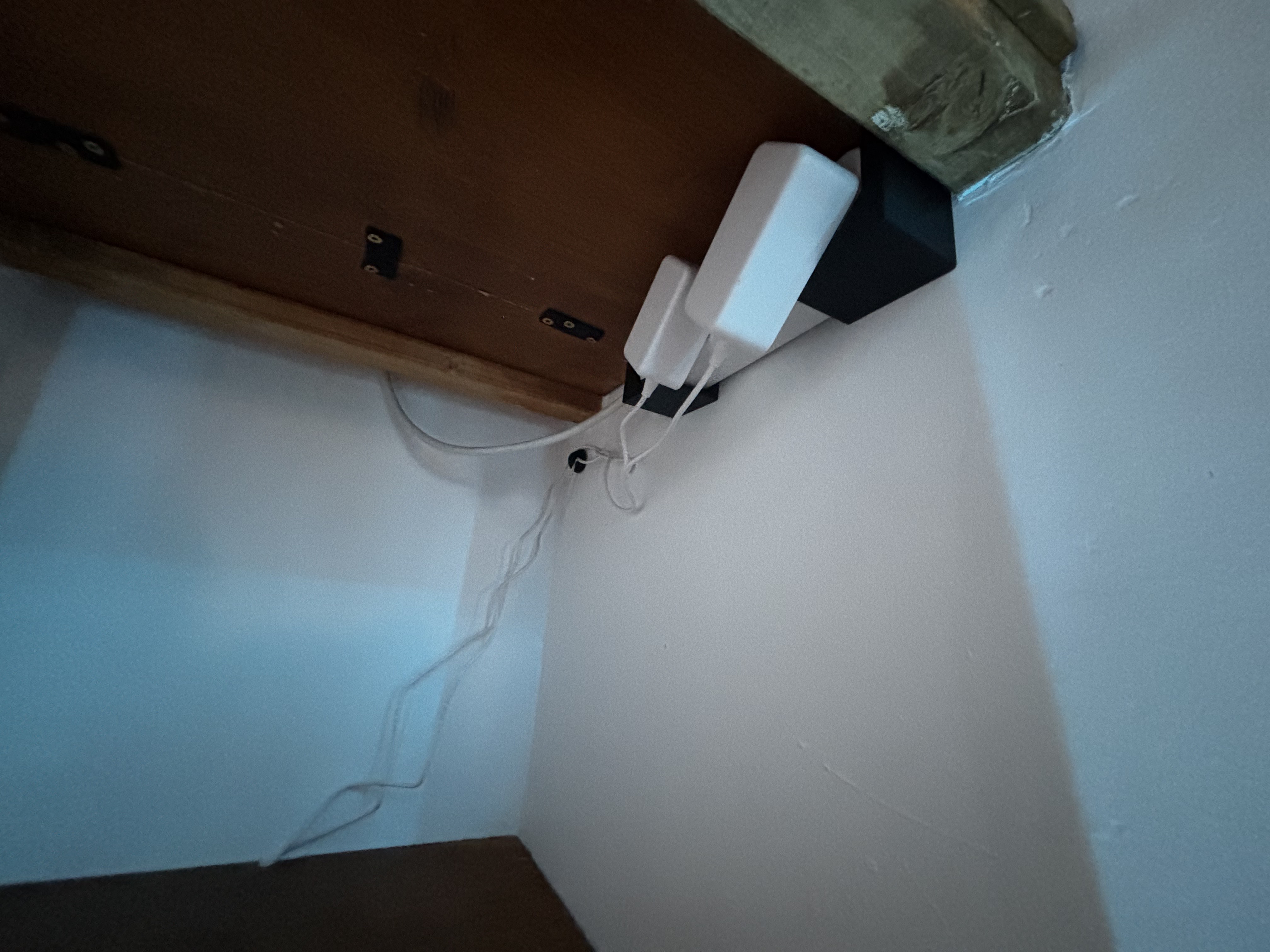 distribution socket wall mount — miniatura 7