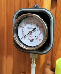 manometer holder (box)