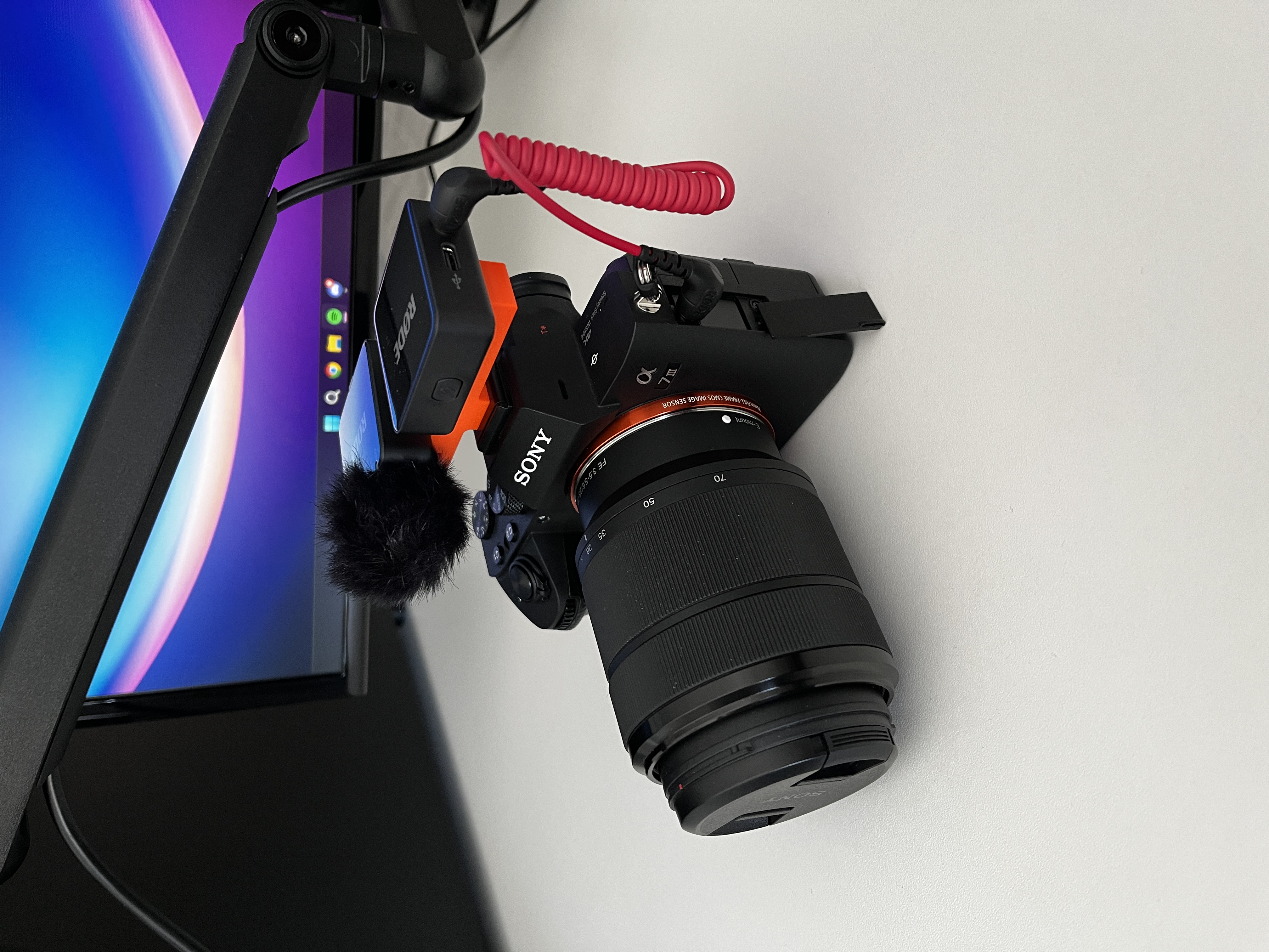 Double camera hotshoe reduction 3D model