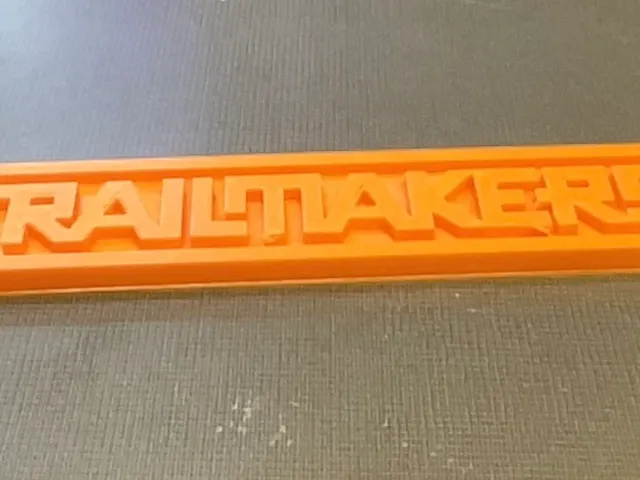 Trail Makers Logo