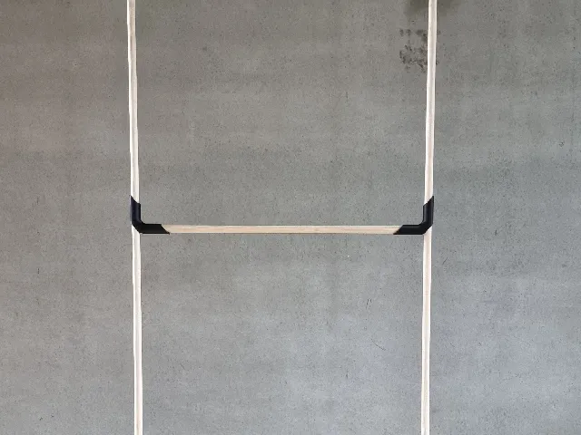 background frame lugs