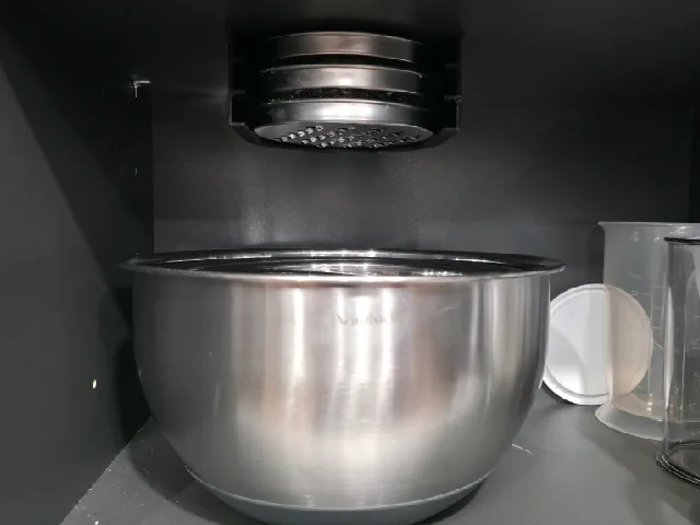 Winzbacher Edelstahl Schüssel Reiben-Halter / Winzbacher Stainless Steel Bowl Grater-Holder Organizer