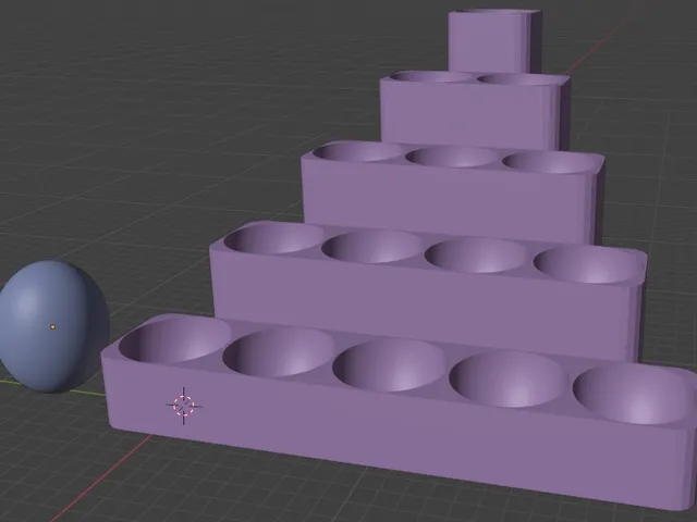 Pyramid egg organizer