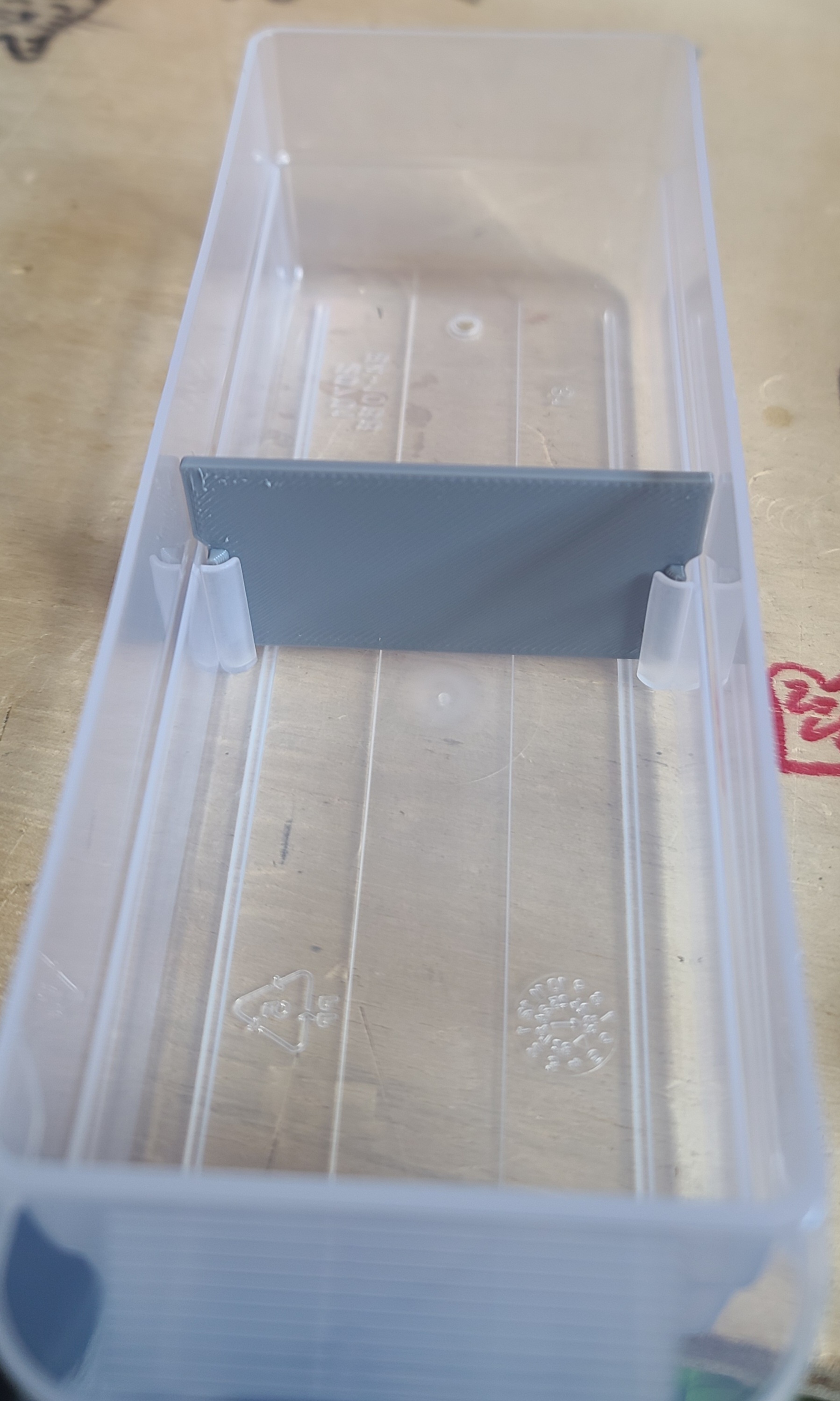 Akro-Mils Drawer Separator