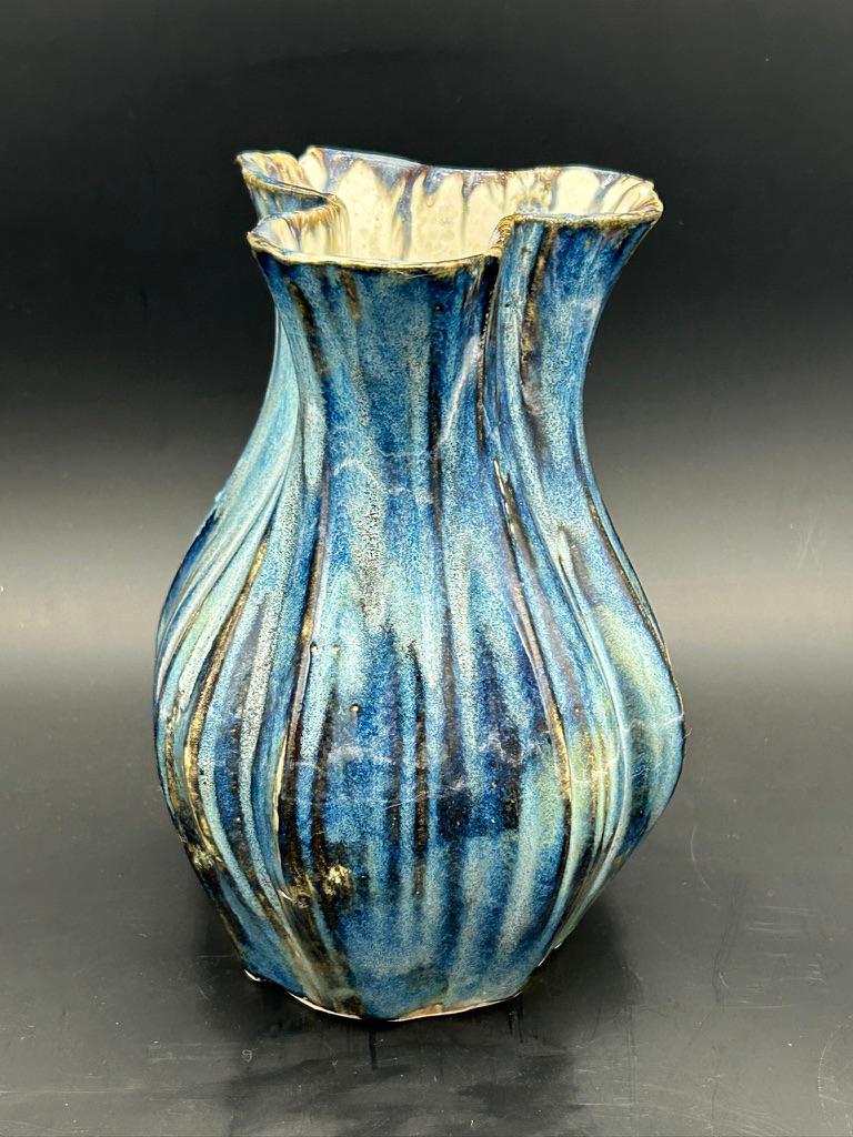 Ceramic vase based on Andreas Mass blossom vase