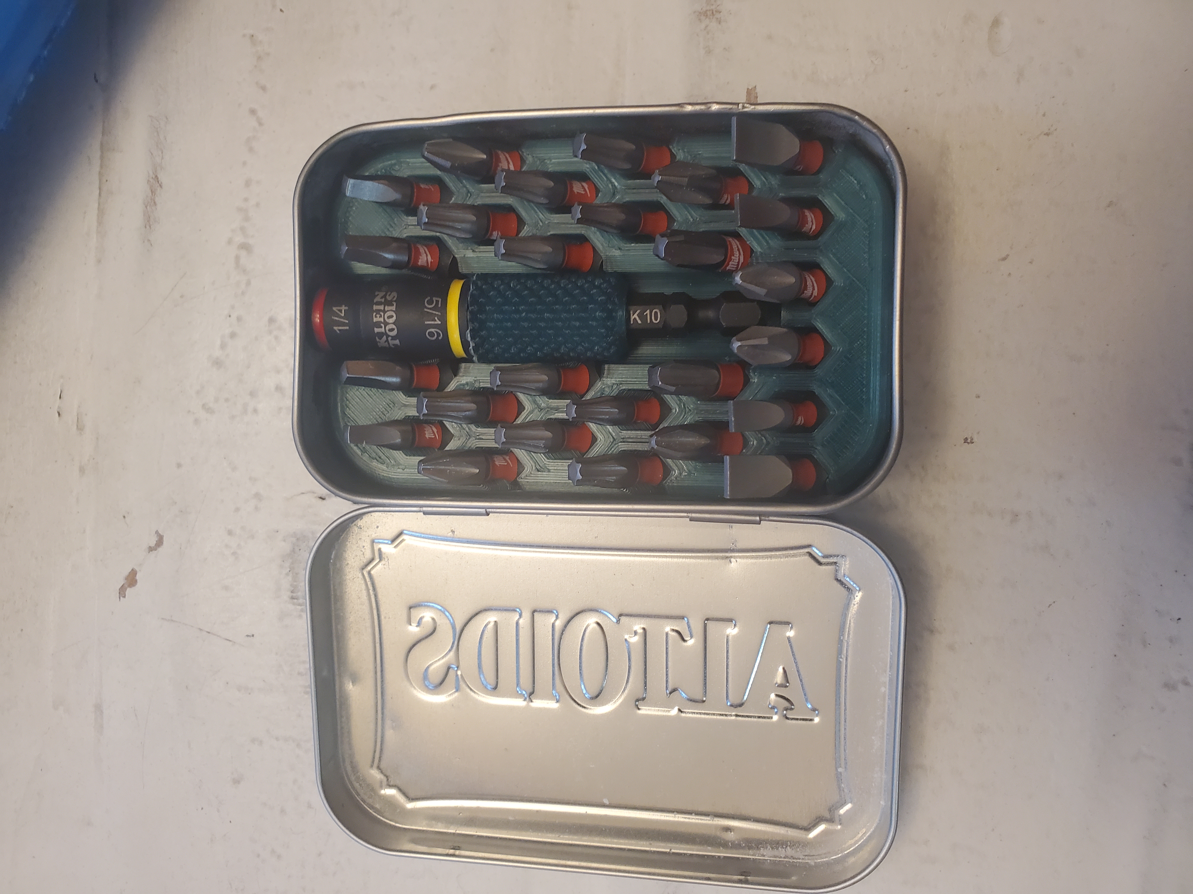 Altoids tin bit and driver holder
