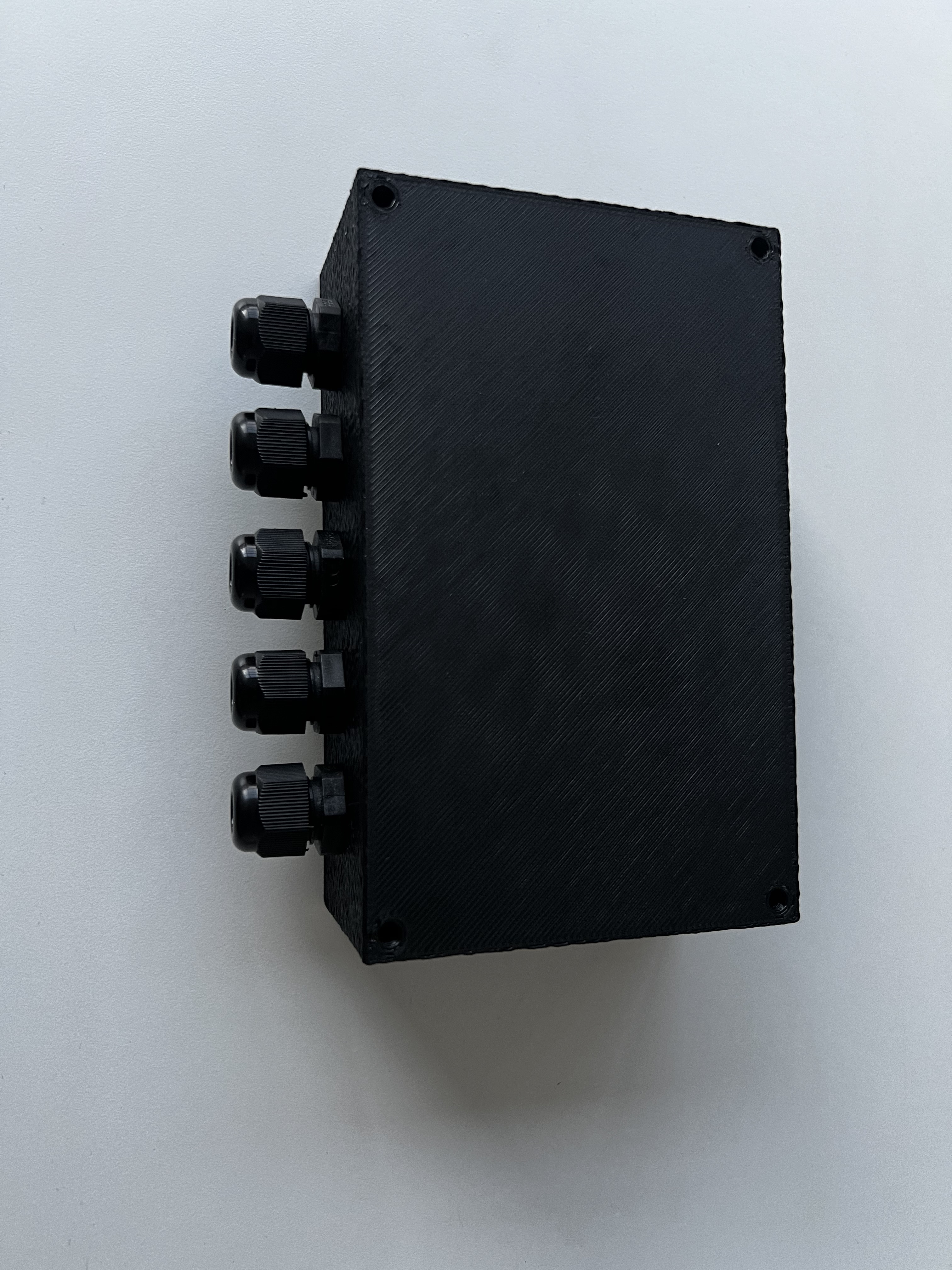 JUNCTION BOX — miniatura 2