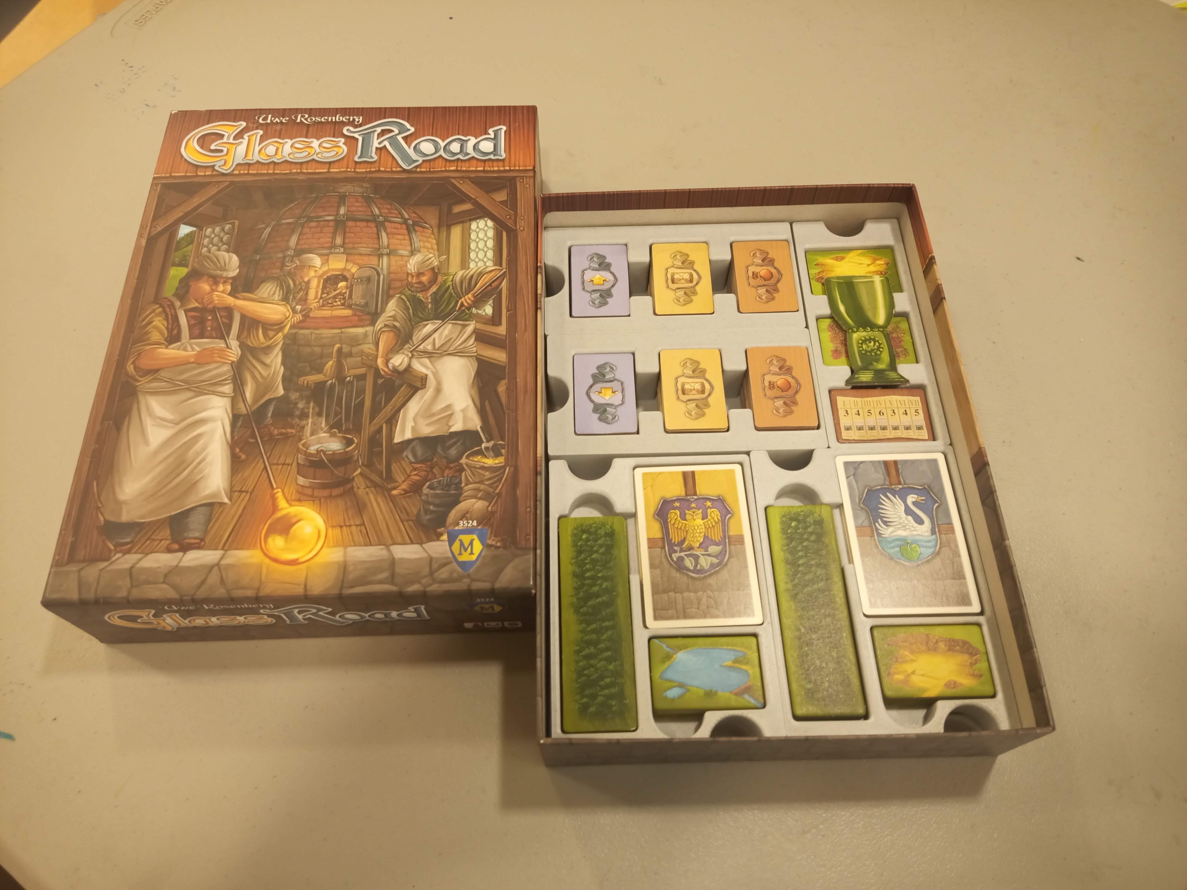 Glass Road Organizer