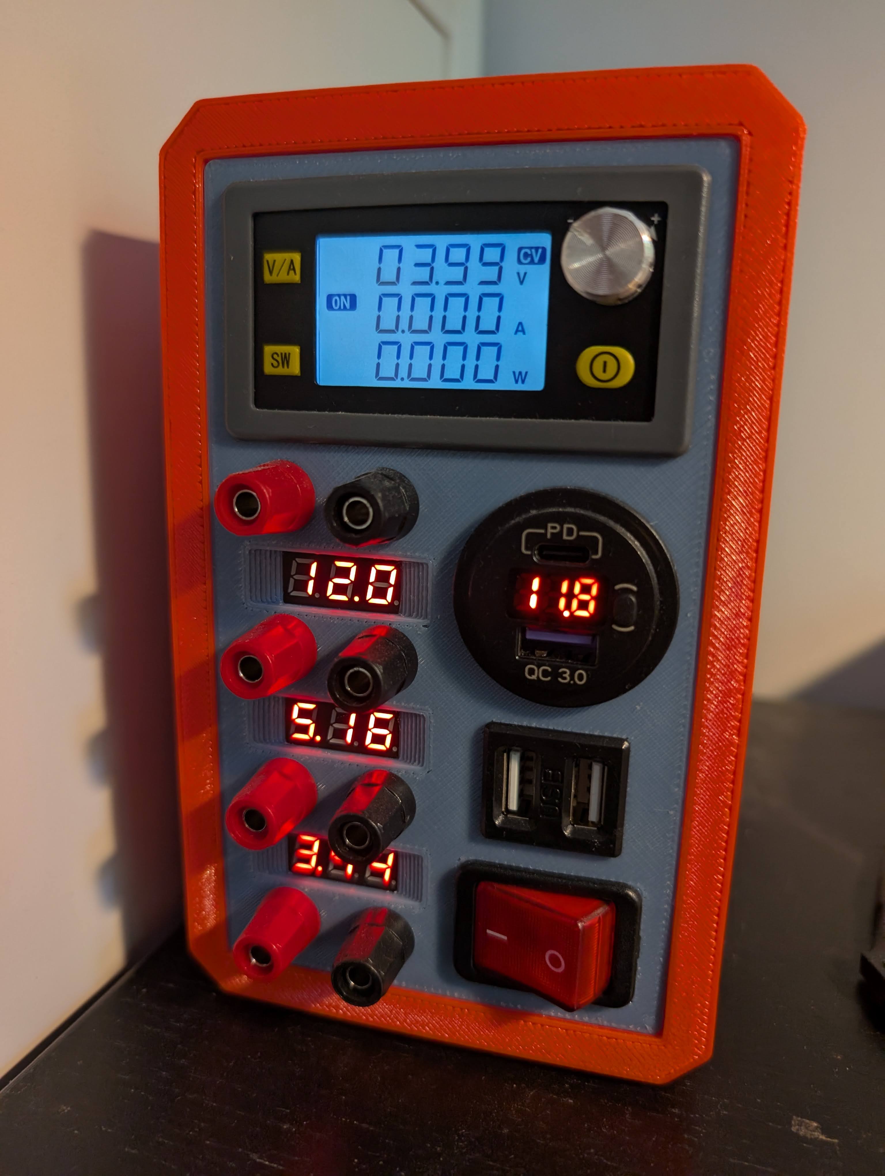 ATX Benchtop Power Supply 0-50V 400W USB C PD (Remix)
