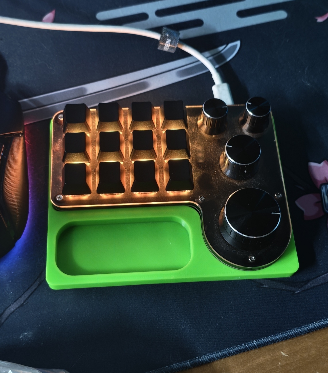 Base+ for a 12 key 4 knob macro keyboard improved