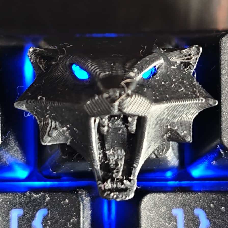 Ciri Cat school medalion keycap