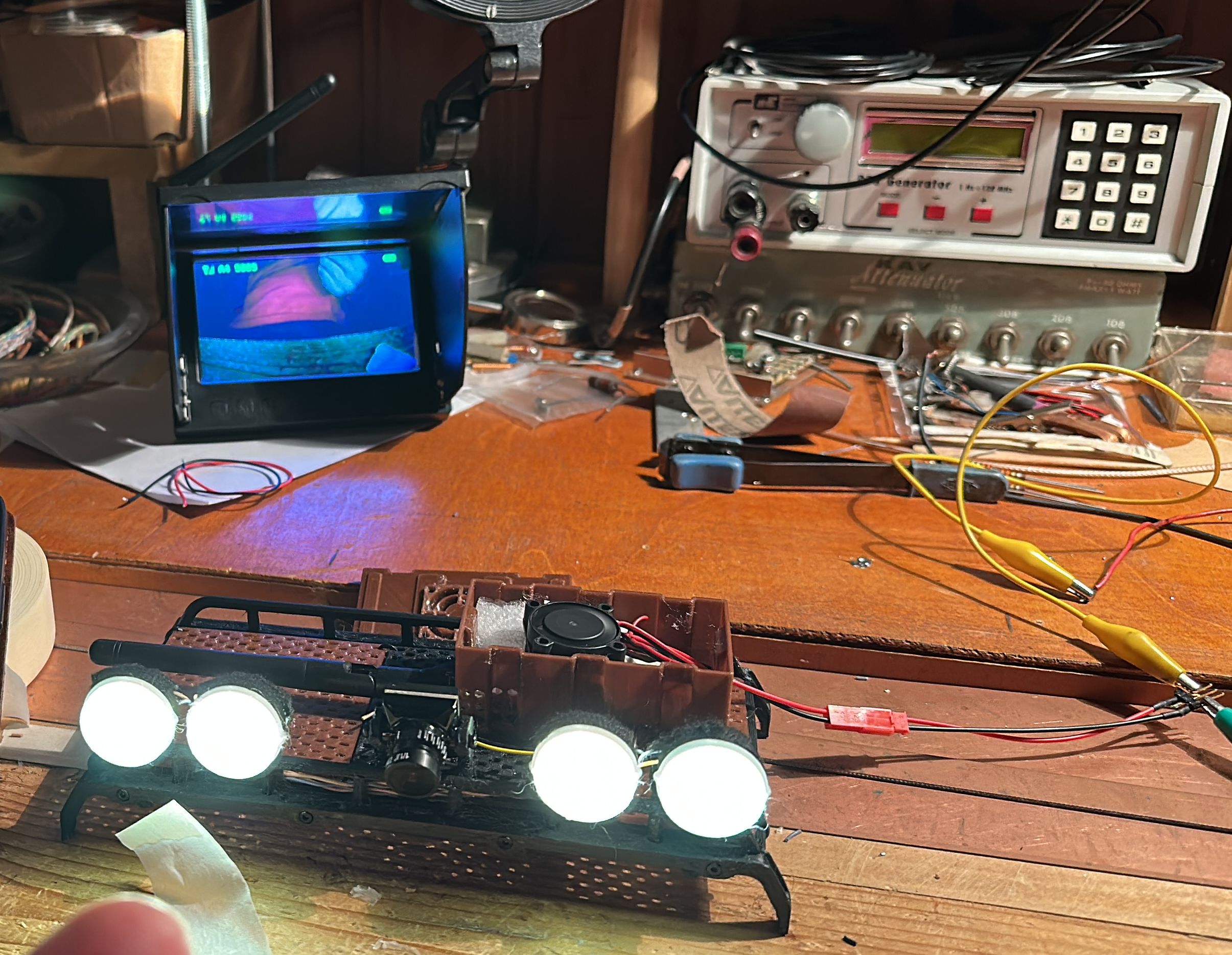 From overland 22 pack 3Dsets Ligths mods
