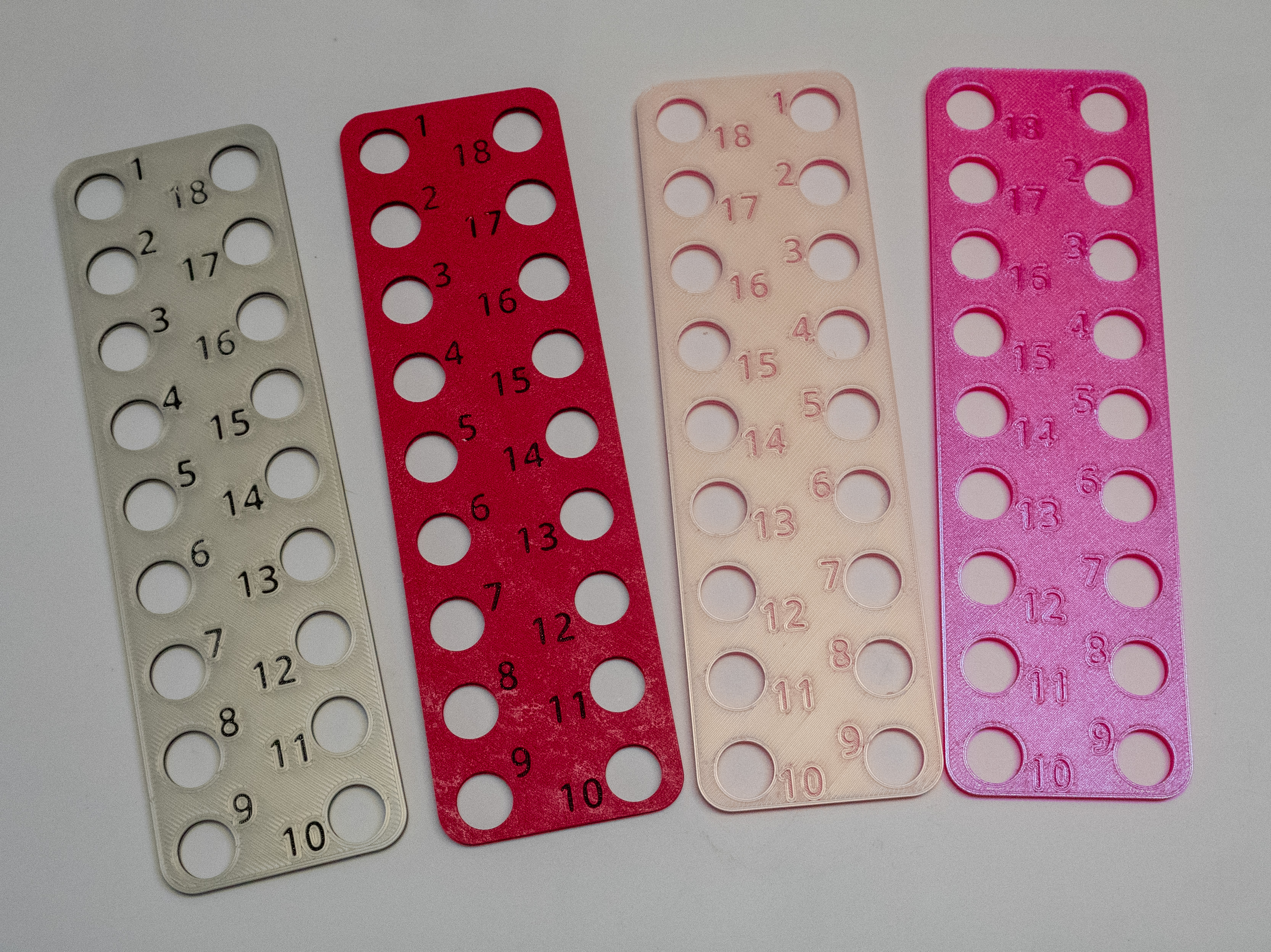Embroidery floss project organizer palette