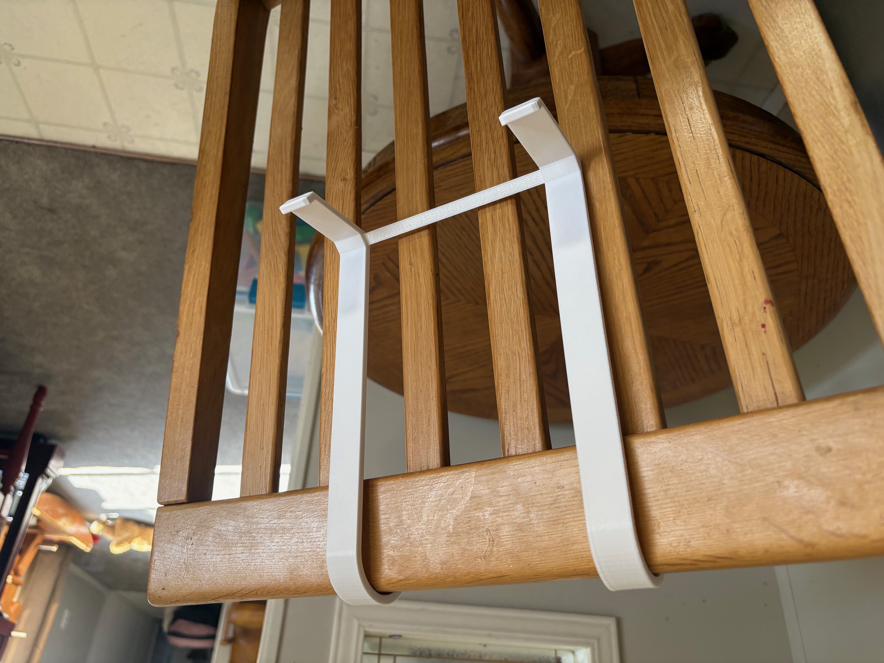 Tablet or larger screen device hanger 3D model