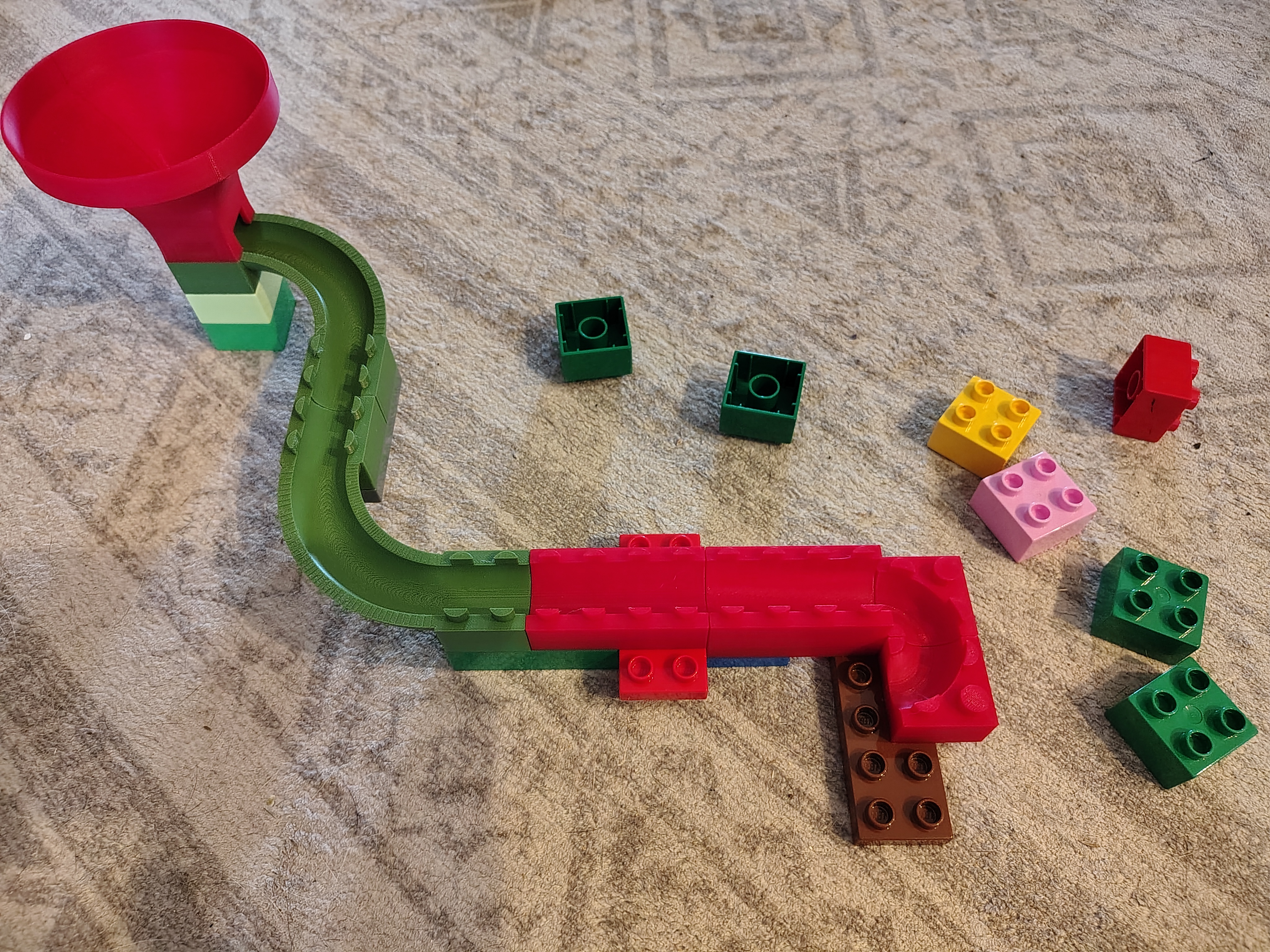 Big building block marble run set