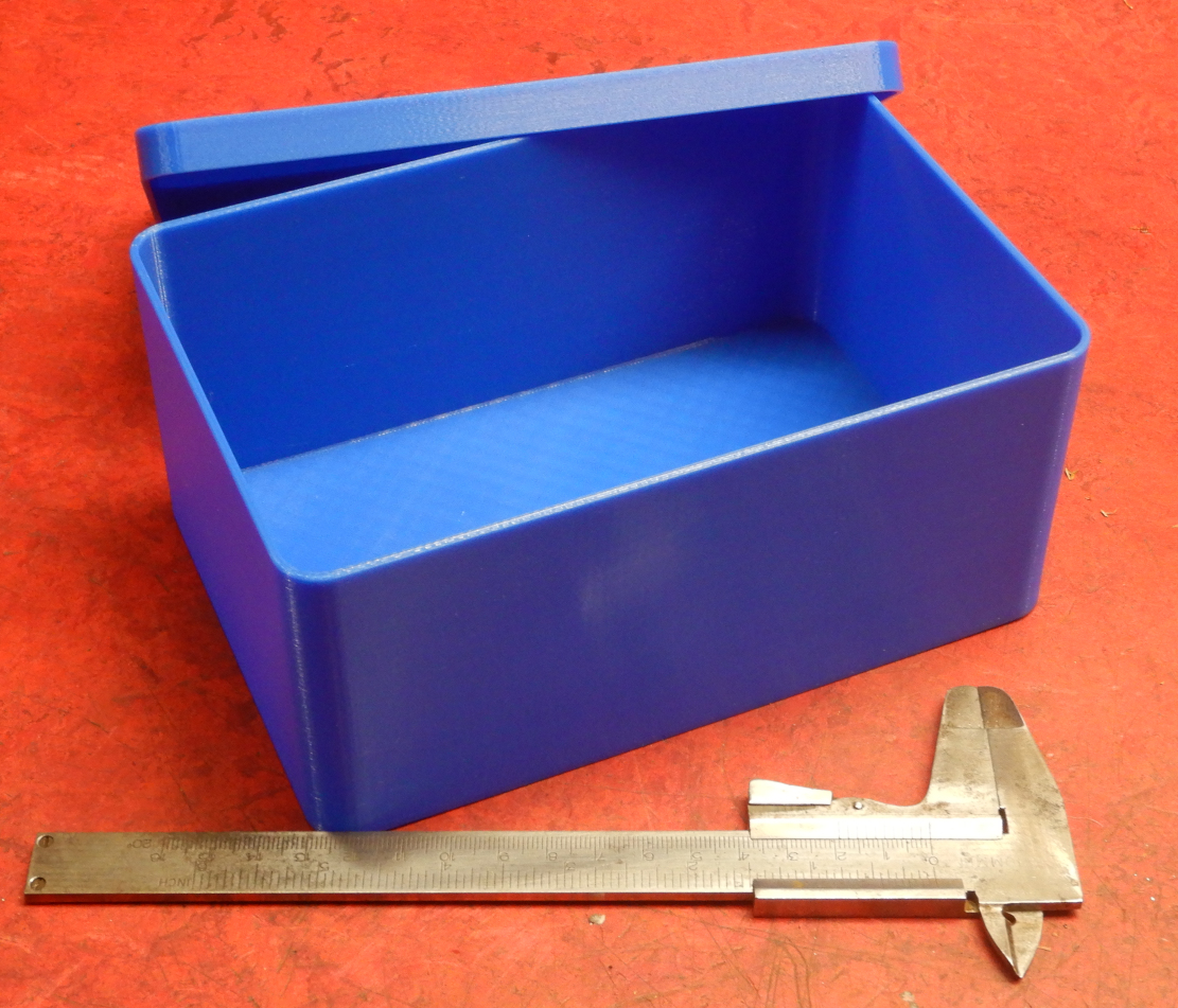 Schachtel mit Deckel, Box with lid; 180mm x 120mm, Höhen / heights 30 mm - 100 mm