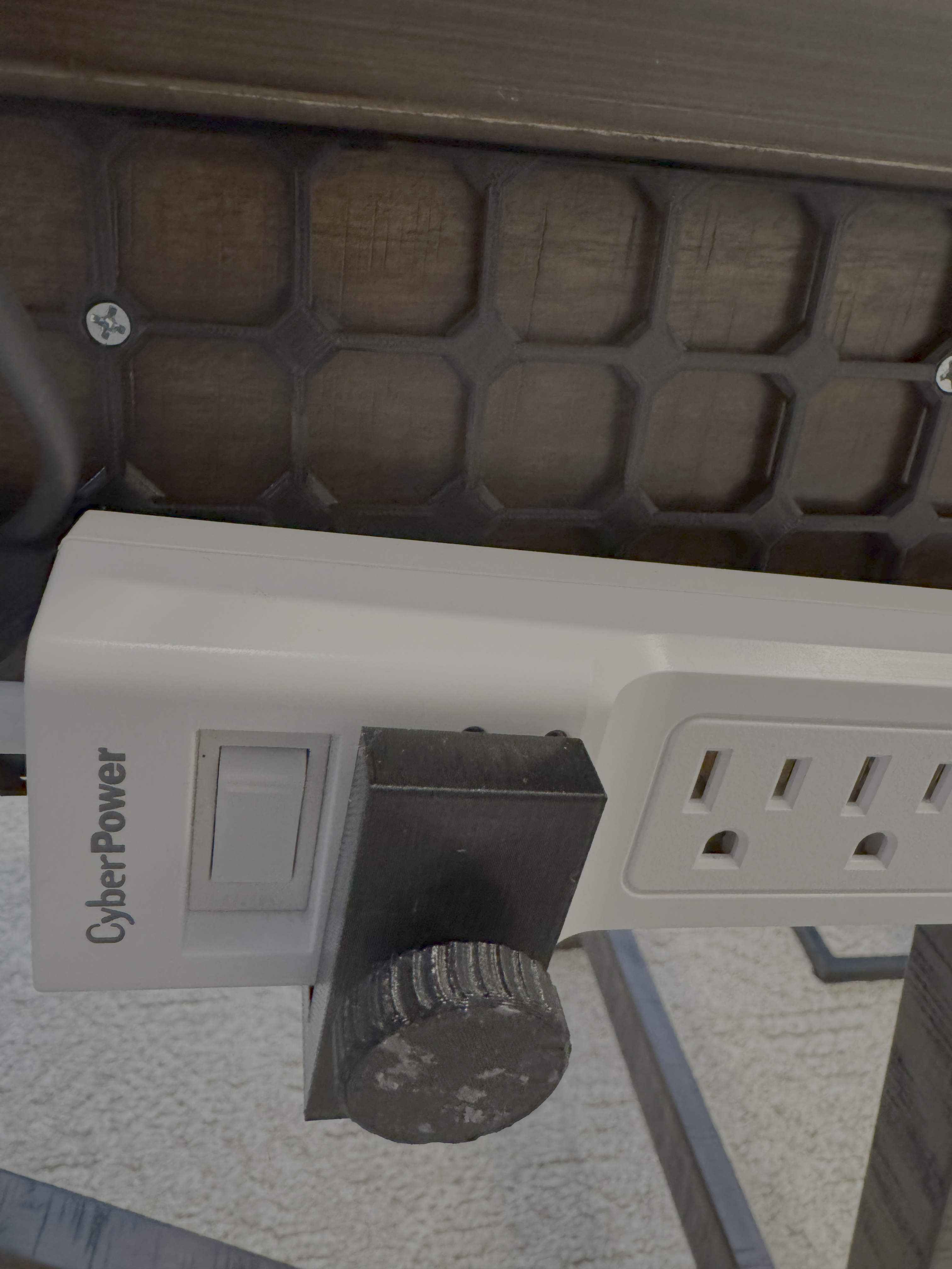 PowerStrip-Screw-Clamp for OpenGrid