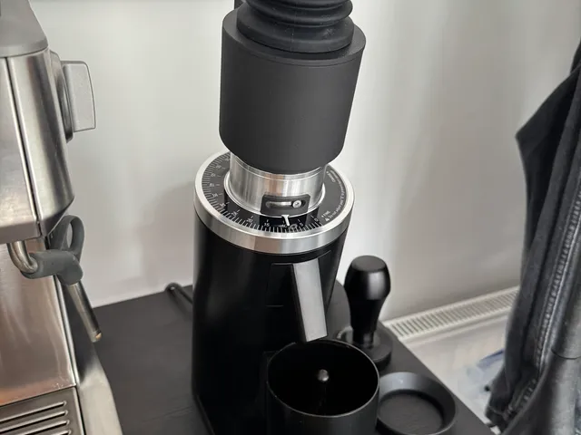 DF64/DF54 Slow Feeder