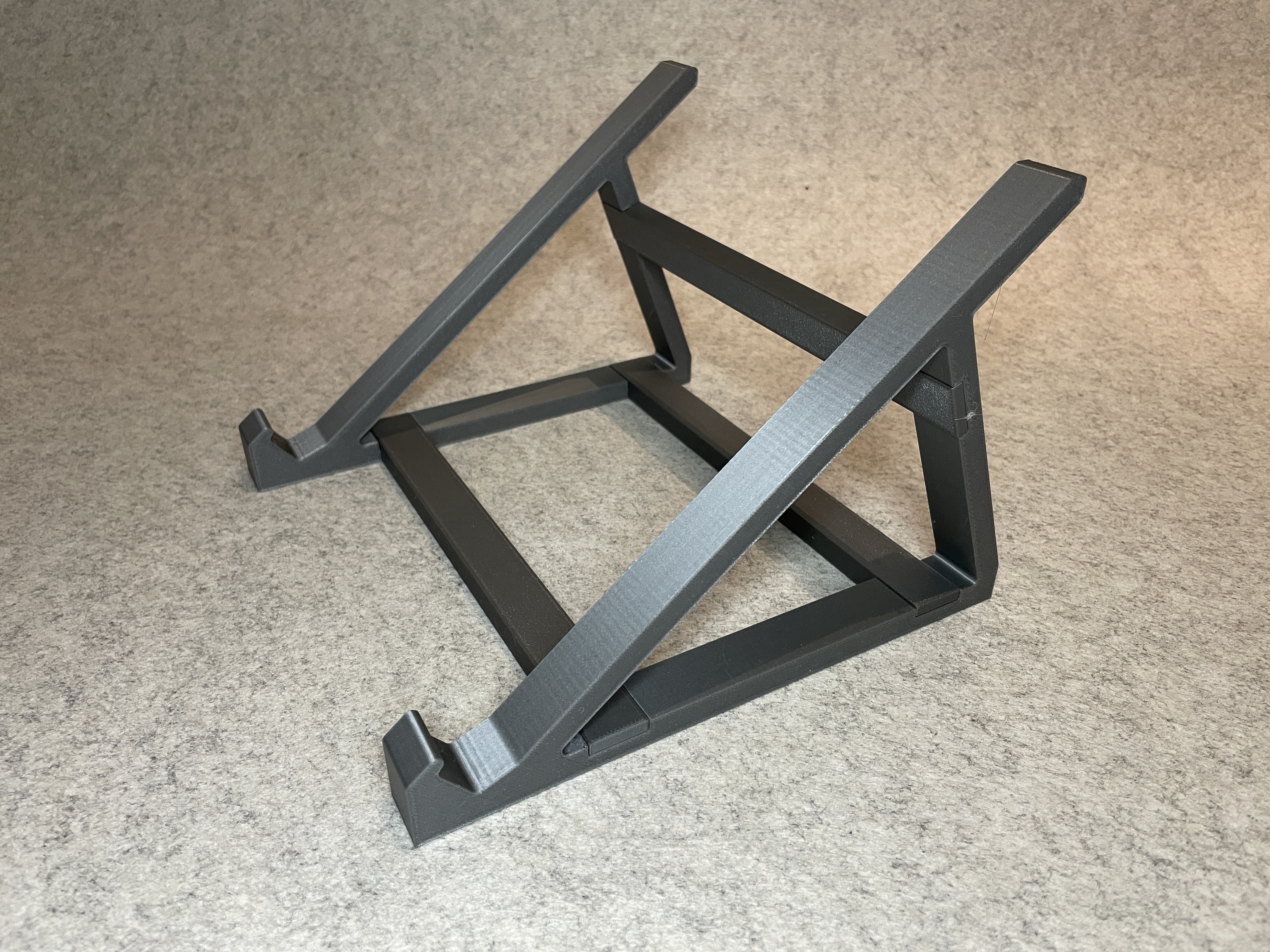 Desk stand for notebook