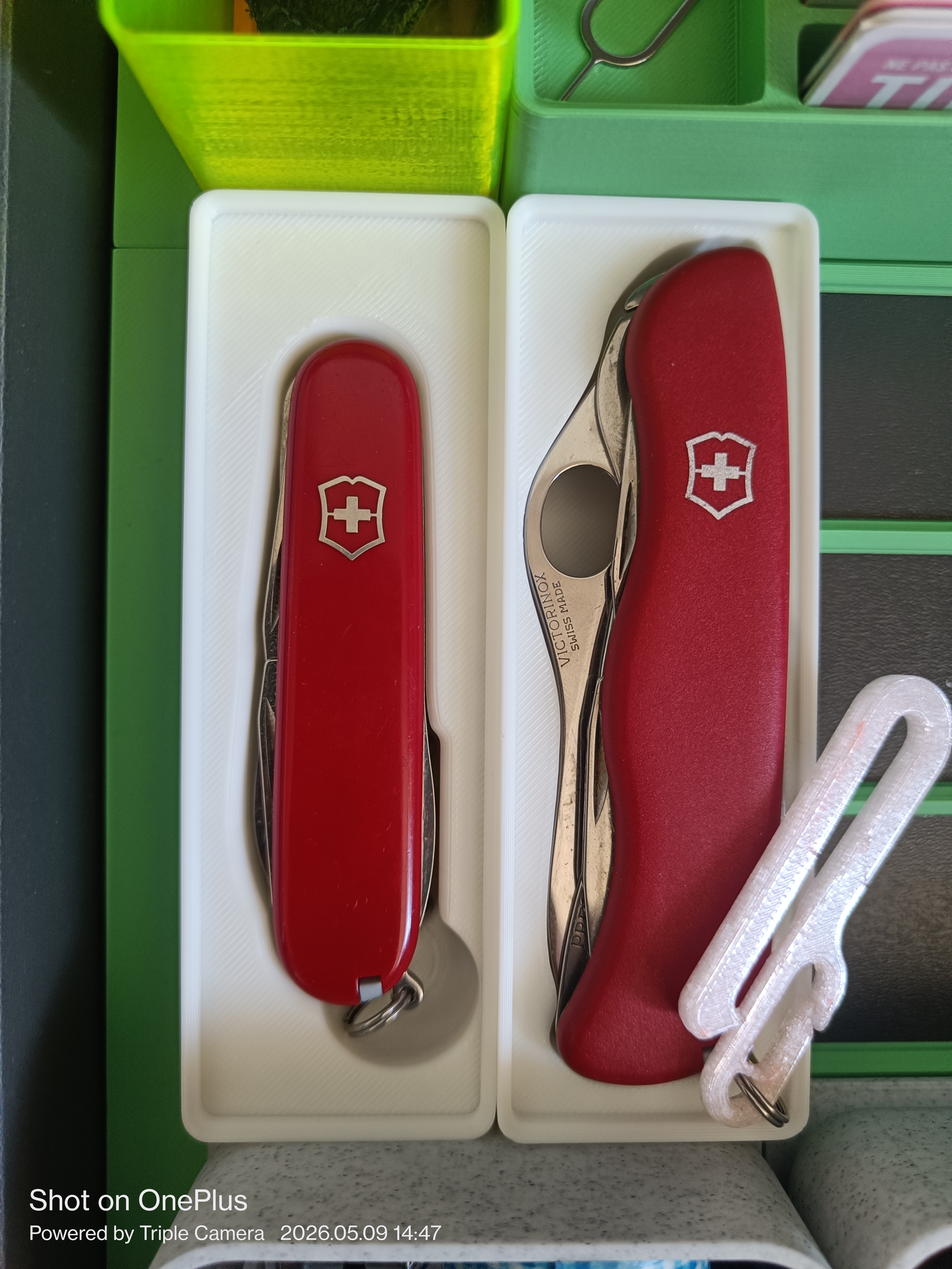 Victorinox Locksmith (122mm onehander) Gridfinity display tray