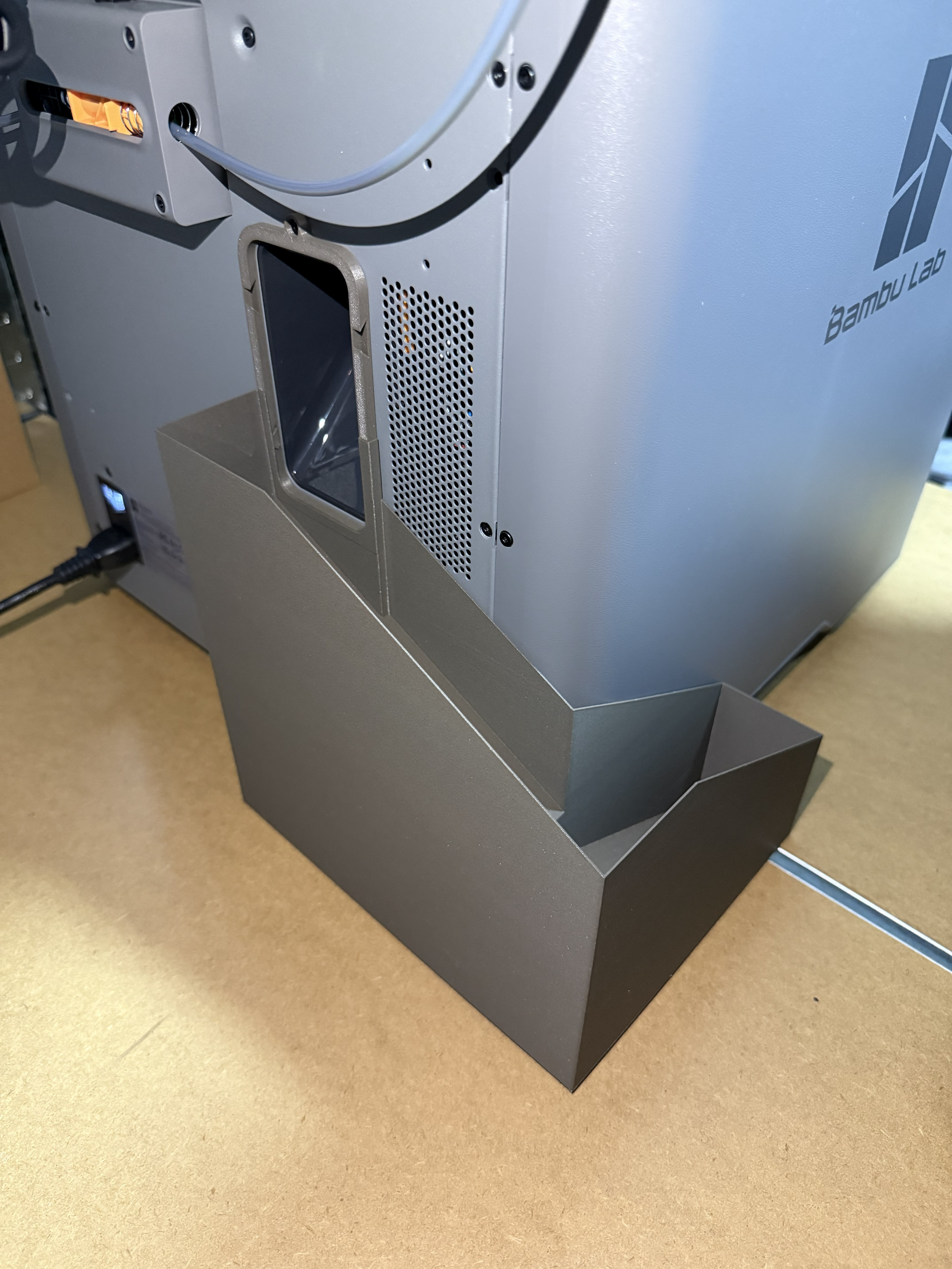 Poop chute for P2S-Modular