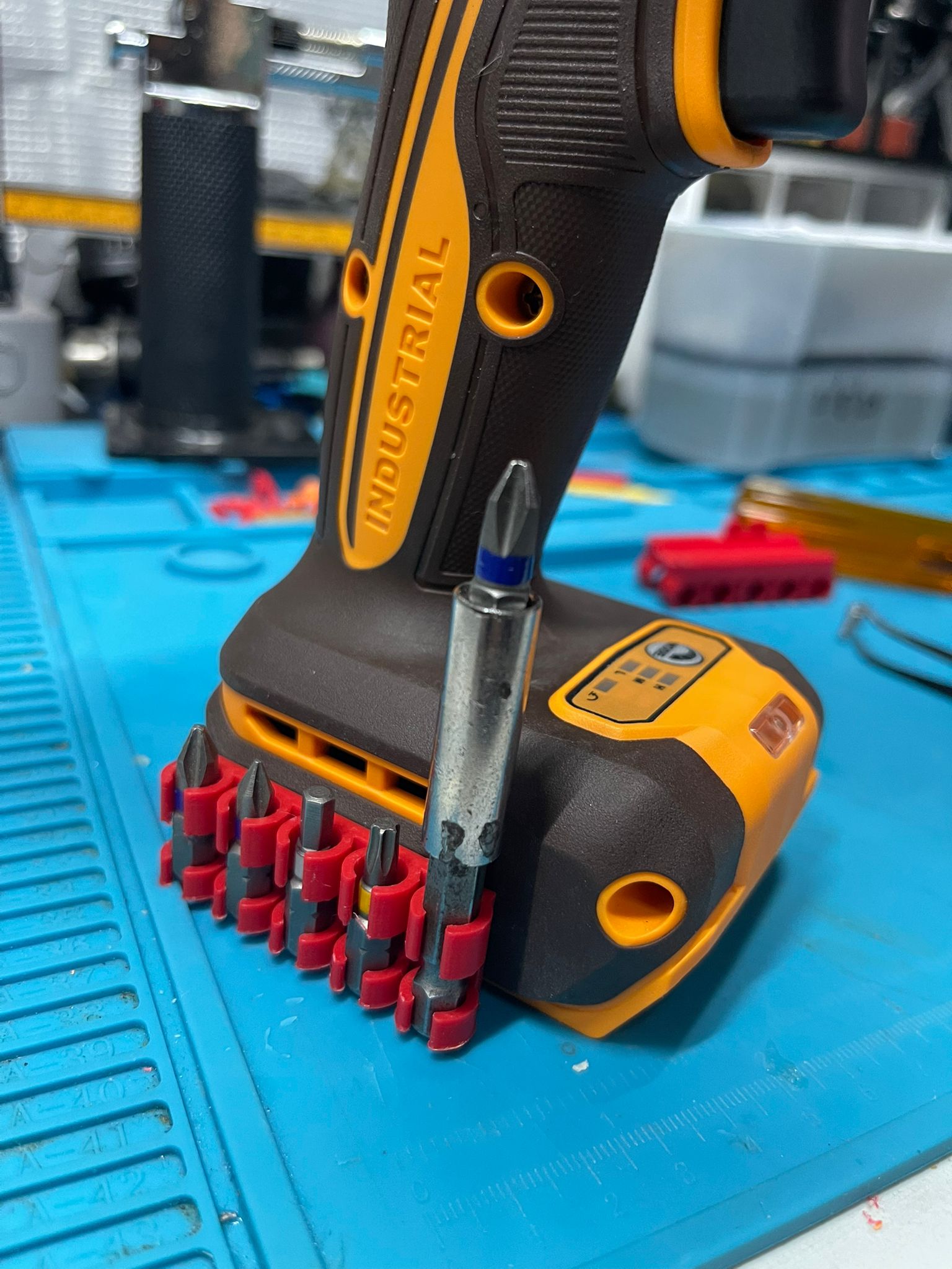 INGCO Powertool Bit Holder - Remix from DeWalt