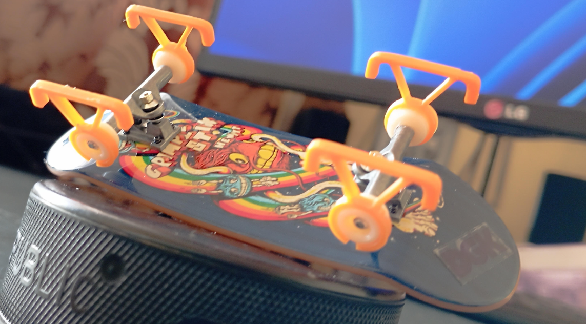 tech deck wheel replacment with ice skates (7mm wheel)