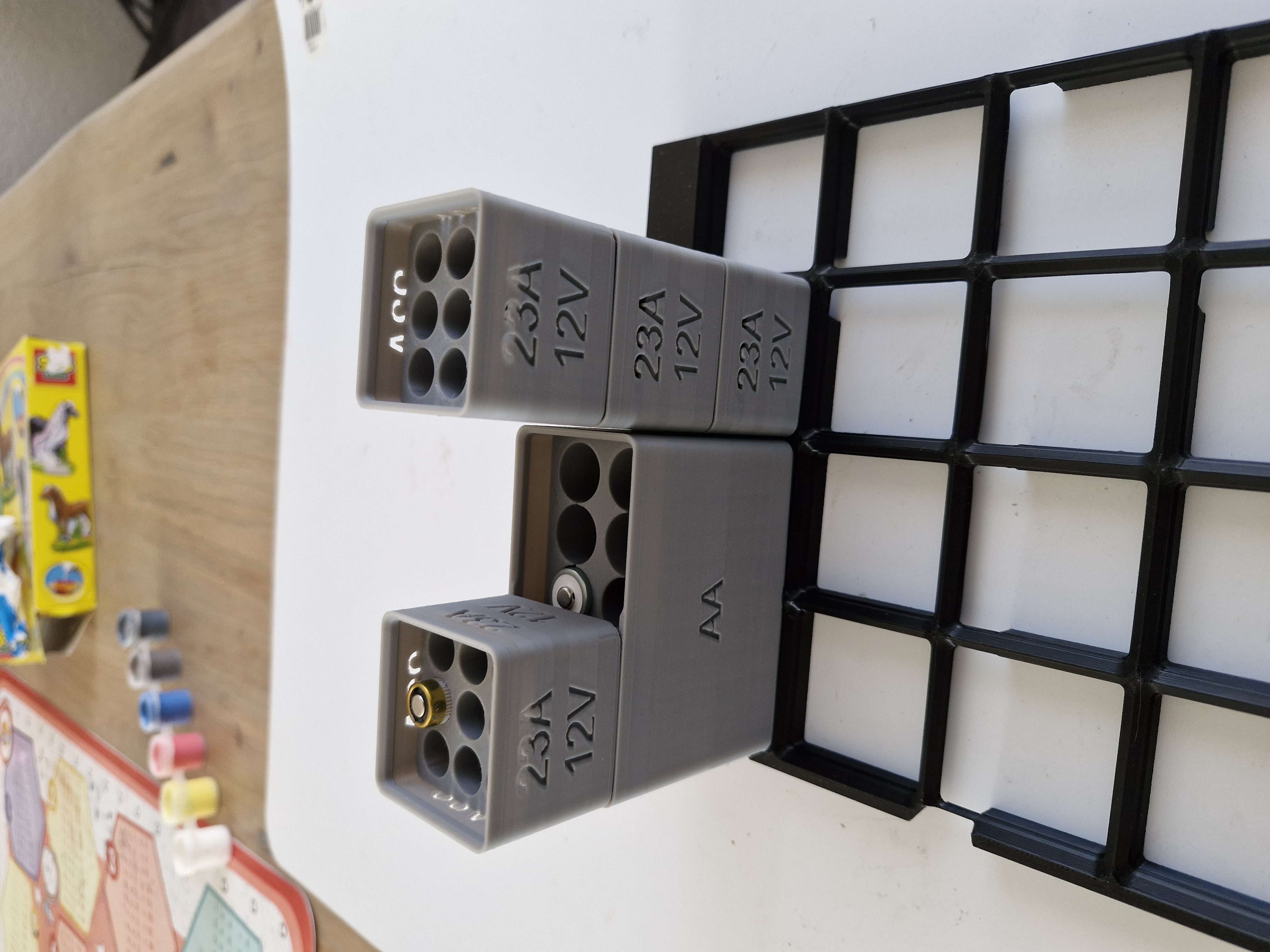 Gridfinity stackable batterystorage (AA)