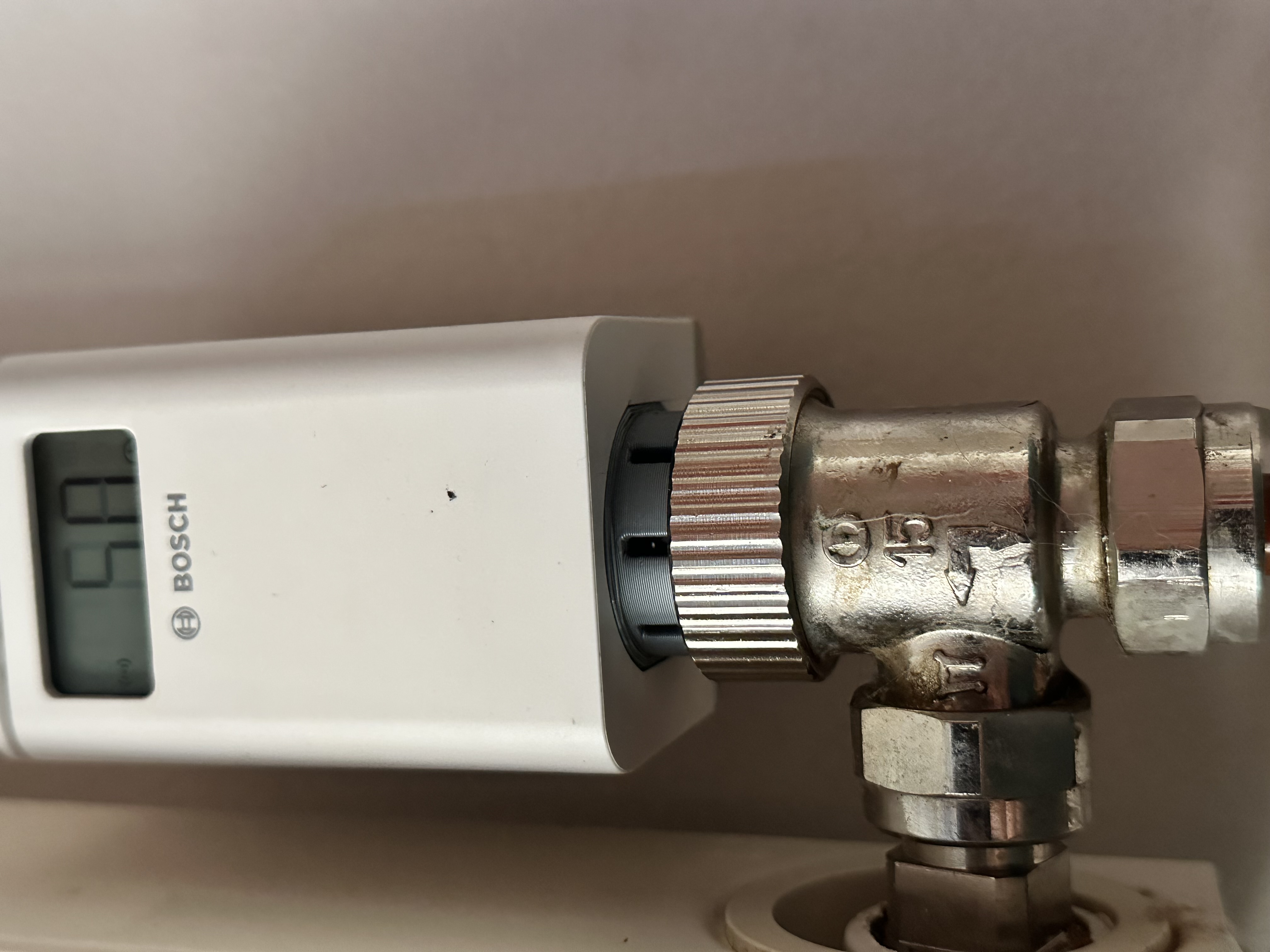 Bosch Smart Home Radiator Thermostat - Replacement TRV valve connector