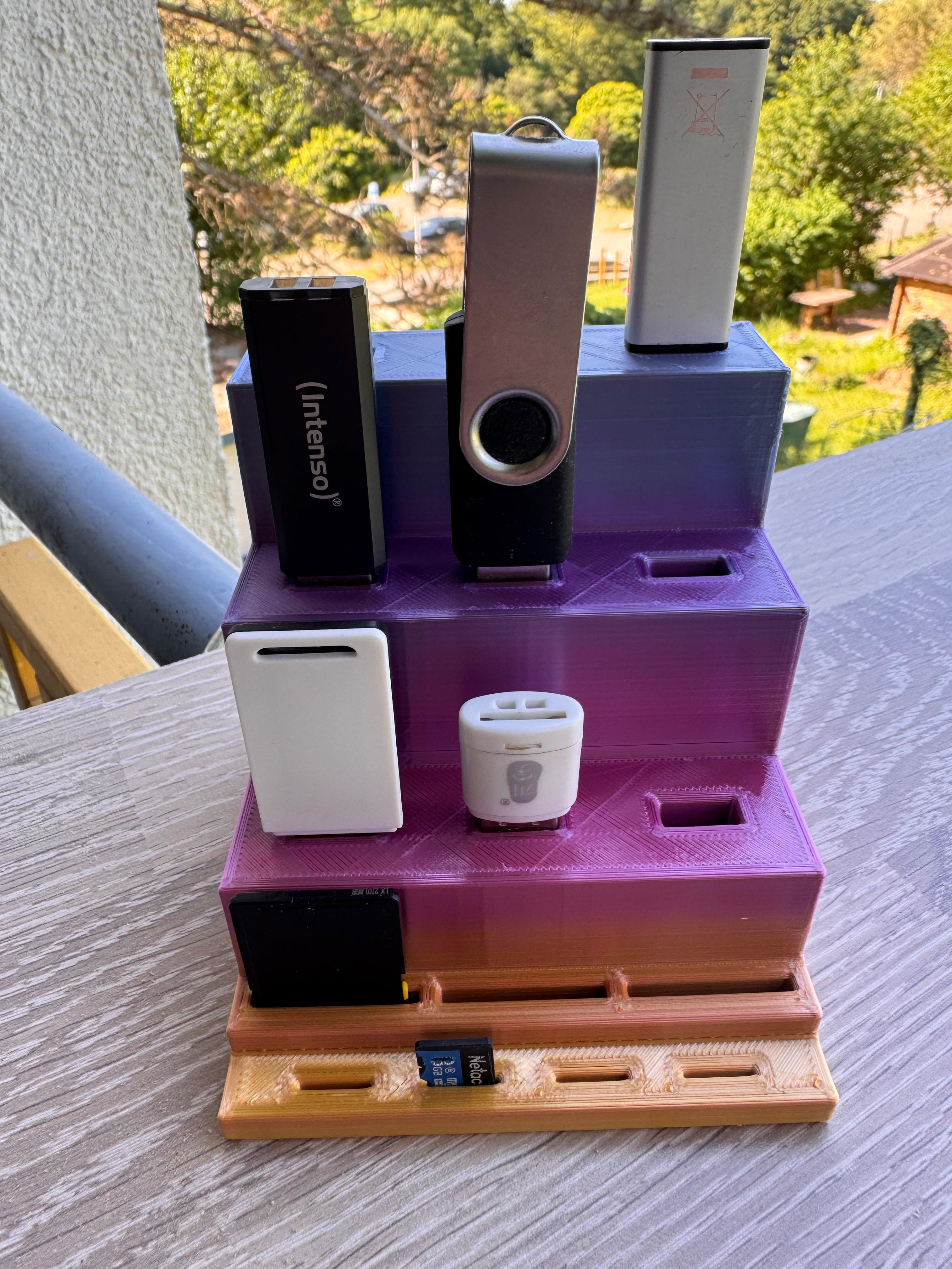 USB stick storage