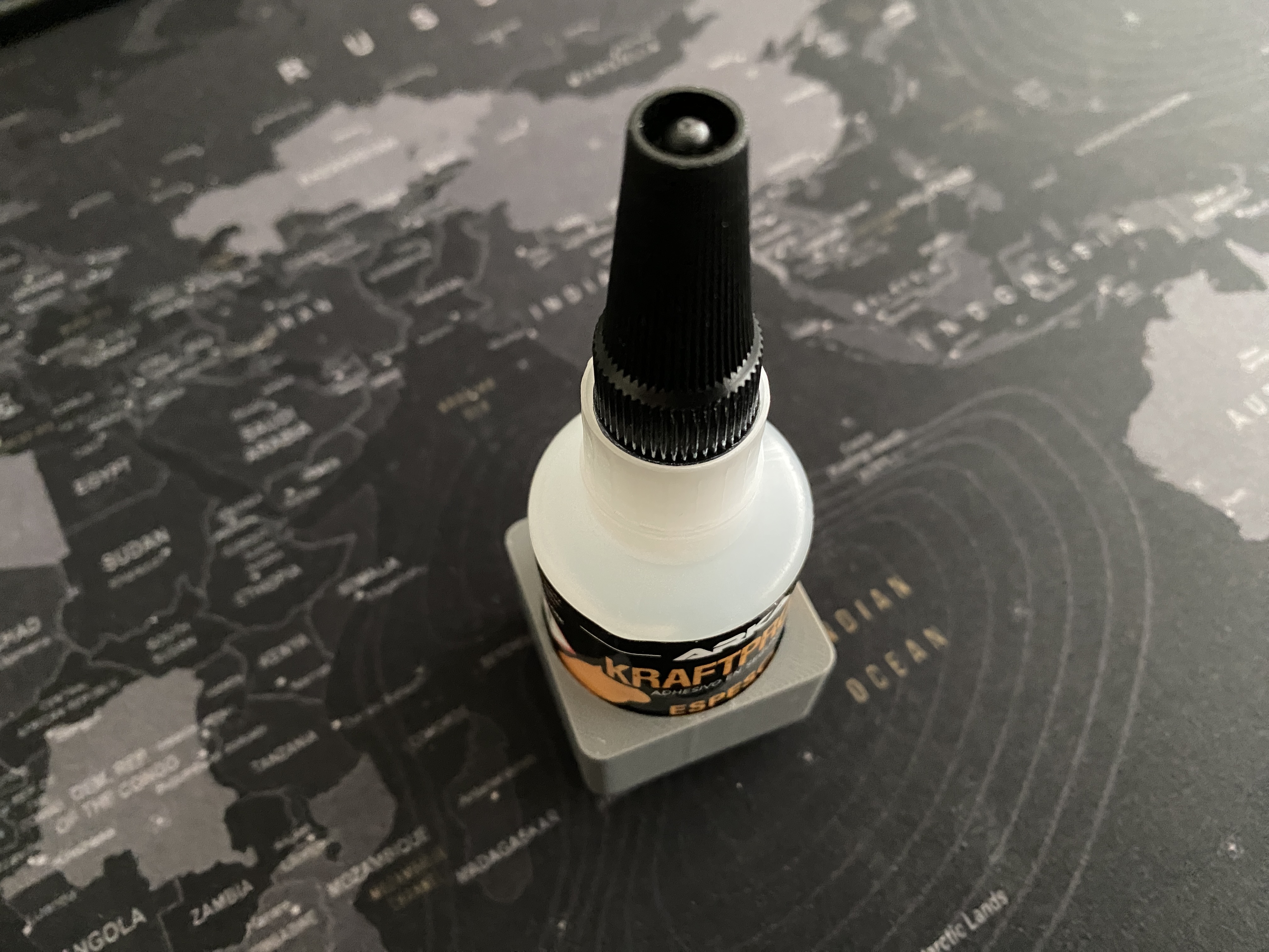 Kraftprotz Glue holder Gridifinity