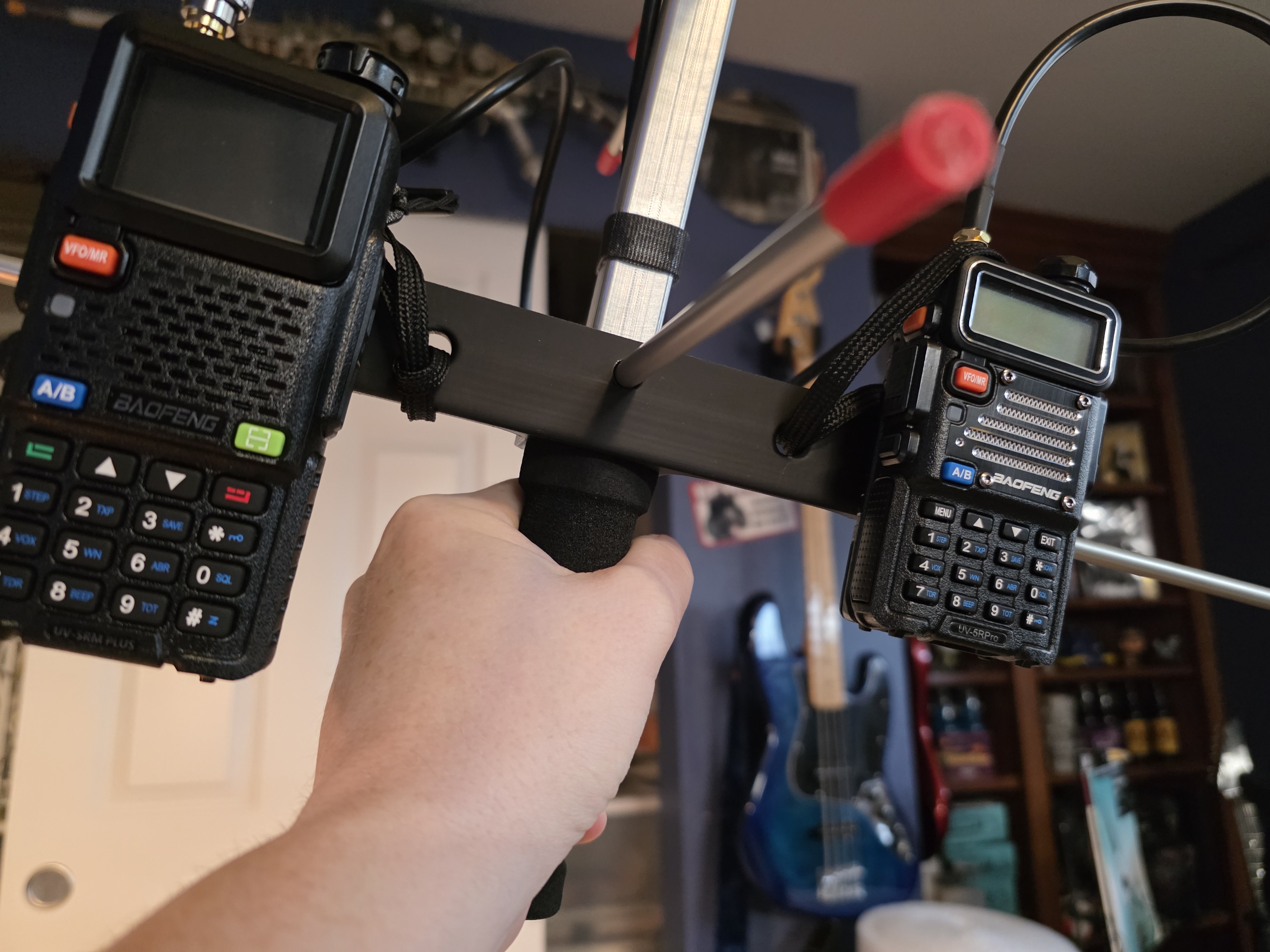 BaoBao Double Baofeng ht radio mount for Arrow Yagi Antenna