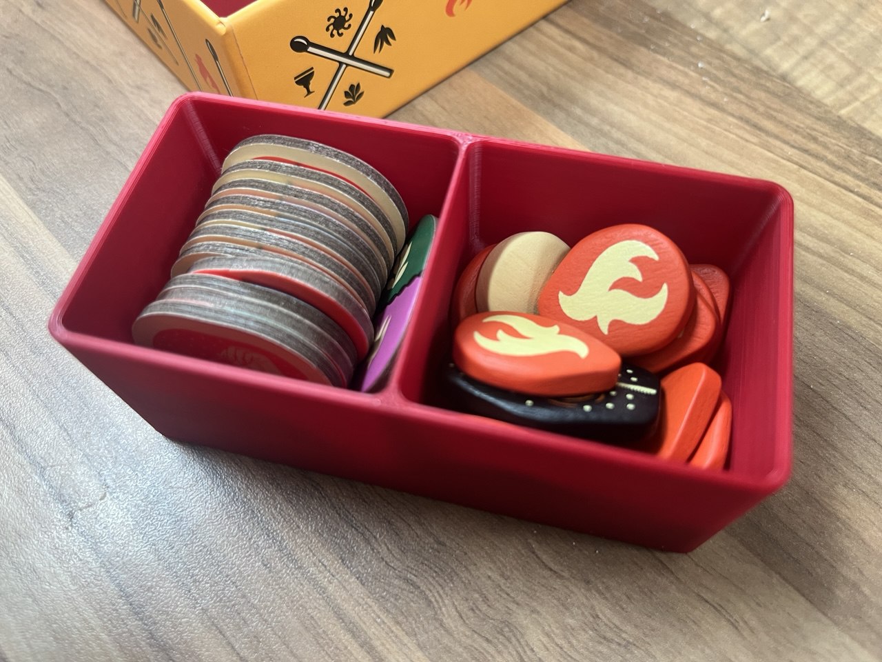 Fuego insert Keymaster Games — thumbnail 3