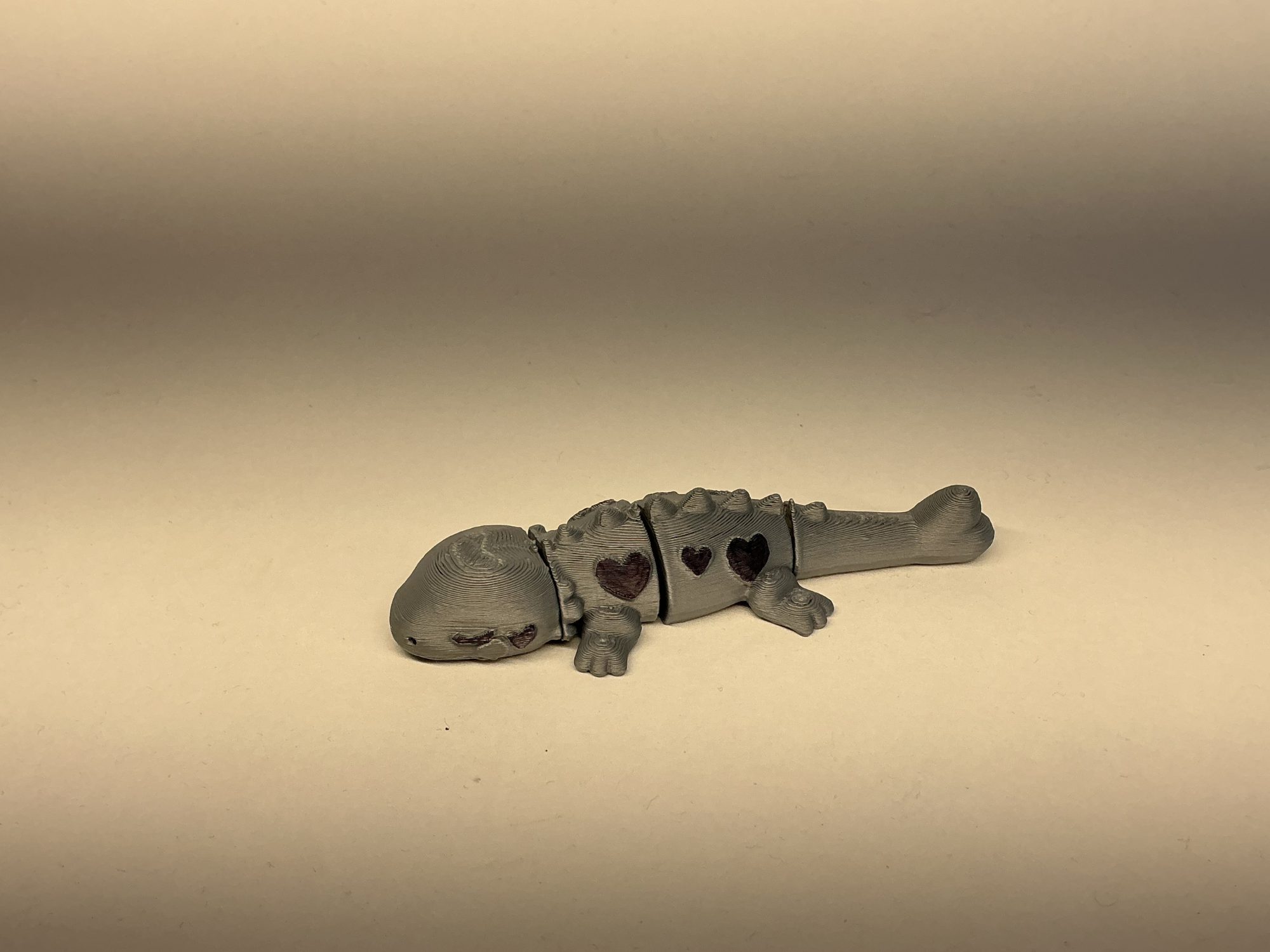 Articulated Valentine Lizard – Flexible Heart Creature — thumbnail 4