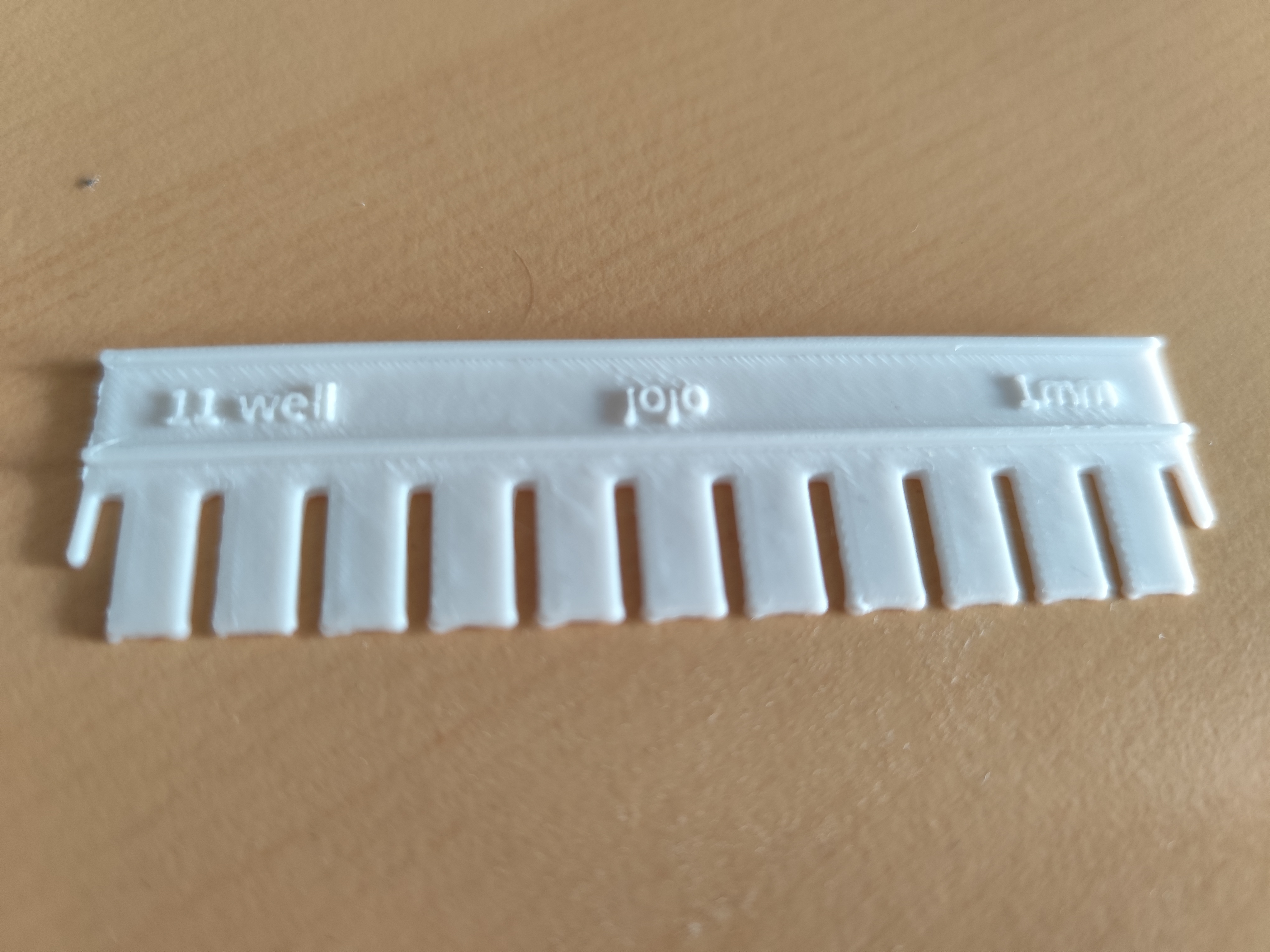 Biorad mini protean comb (parametric)