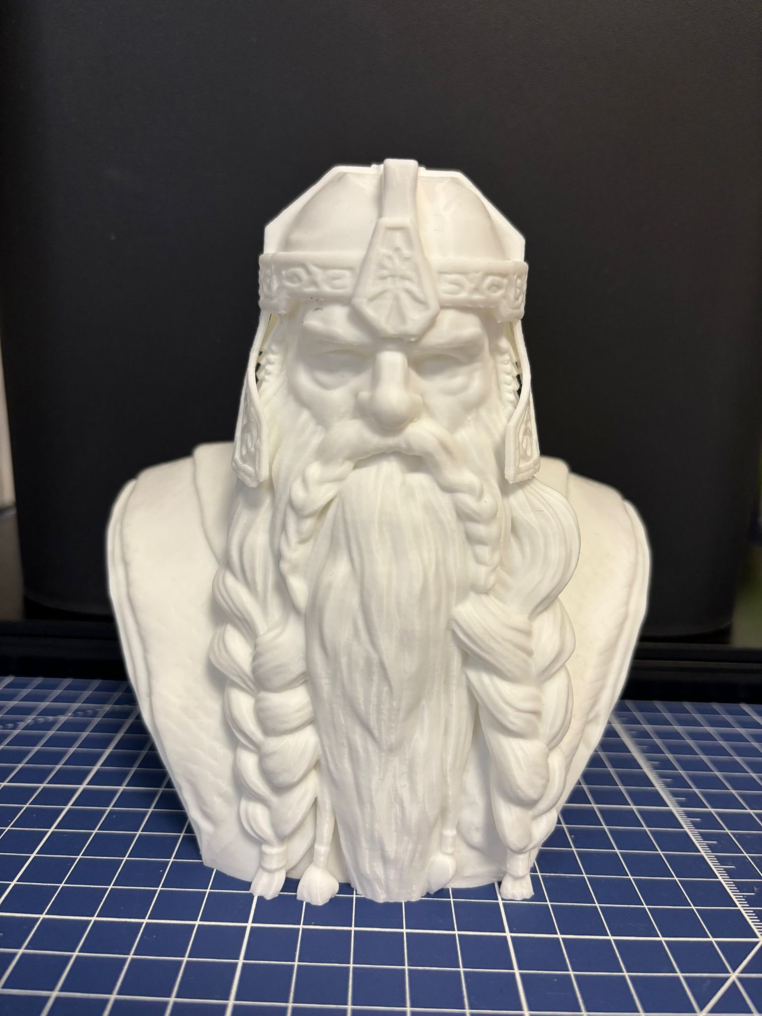 Gimli buste