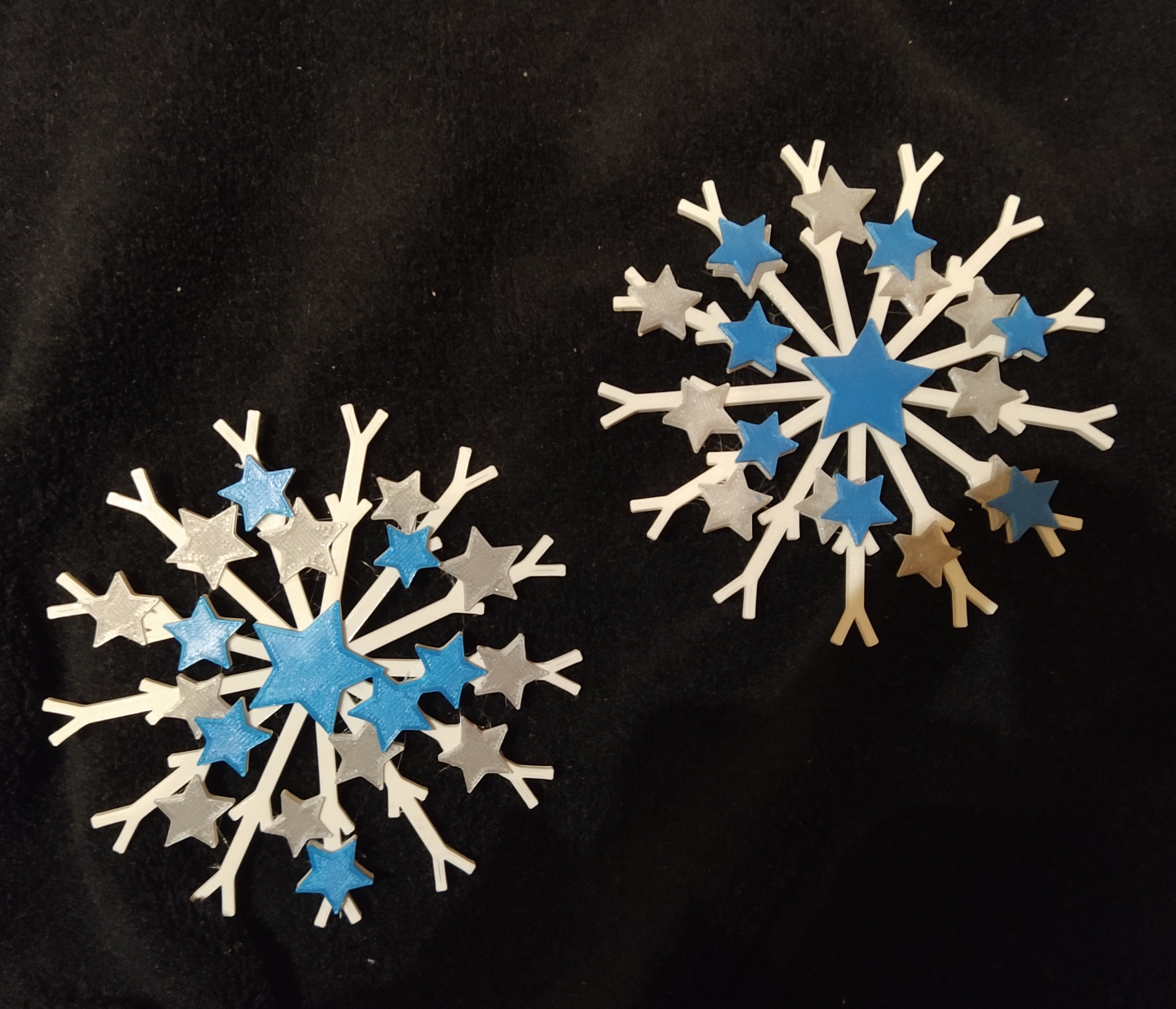 Random snowflake generator with tinkercad codeblock