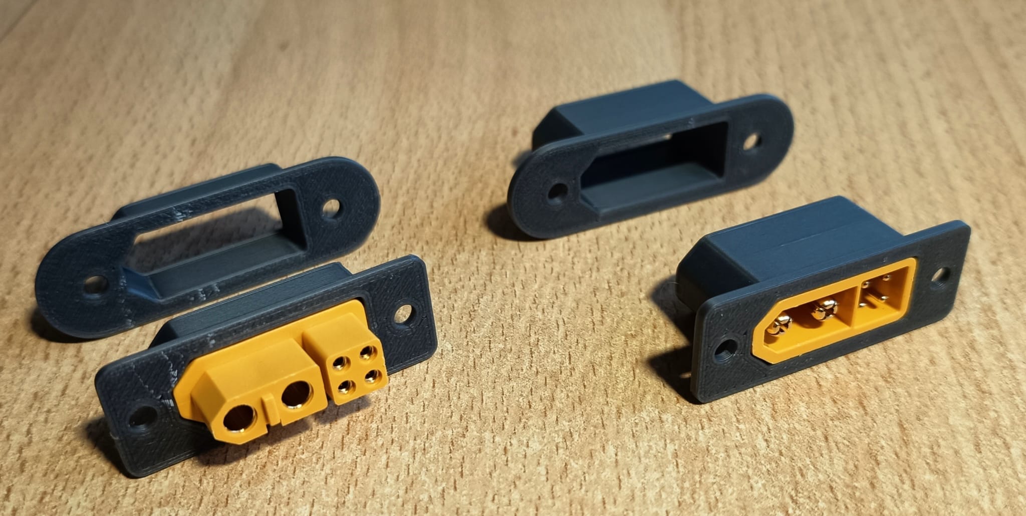 XT60 2+4 Mount, male and female