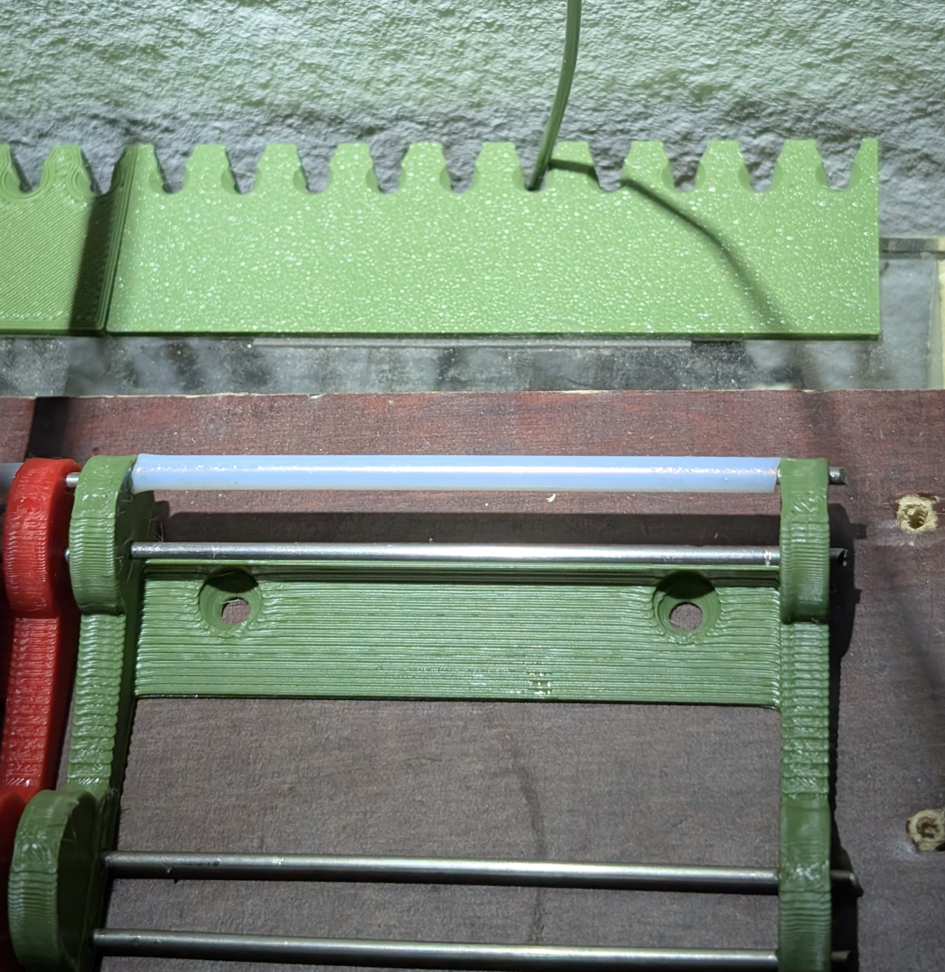 Vertical Filament Guide / Edge