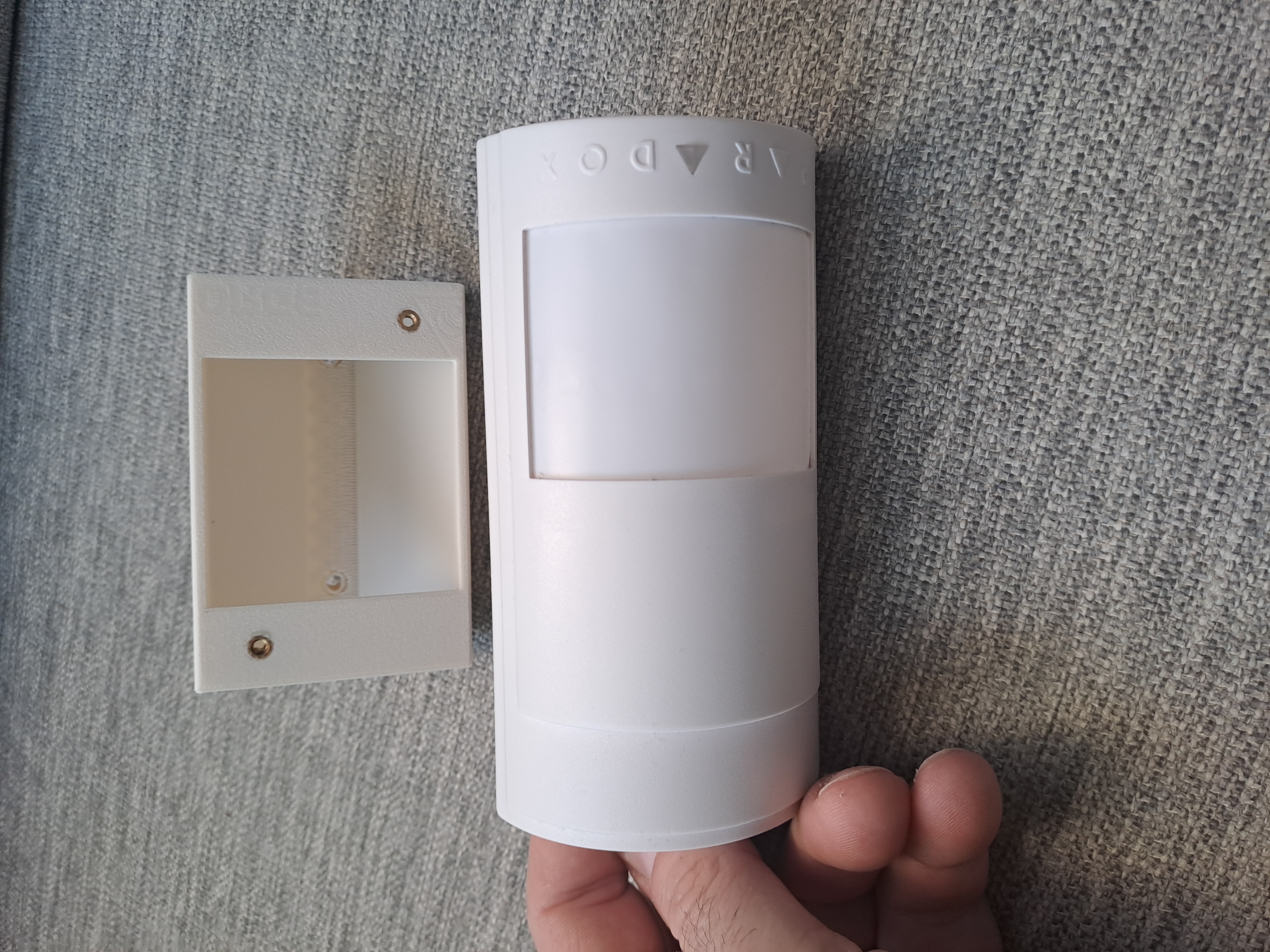 Paradox 525DM (PIR MW) corner holder